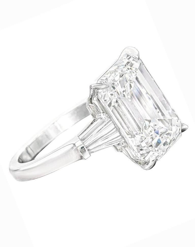 Taille émeraude Bague en diamant certifié GIA de 8,07 carats G VS1 taille émeraude en vente