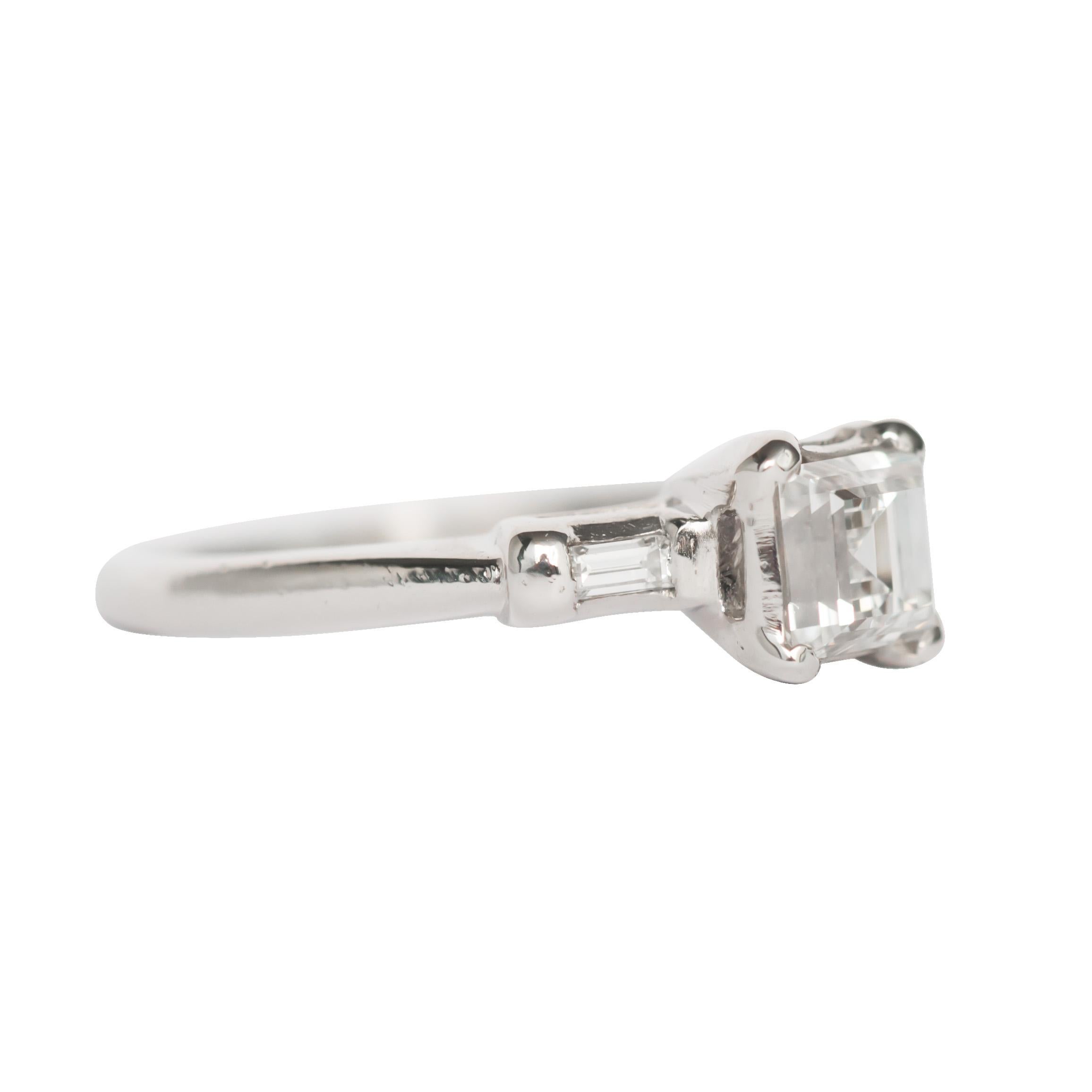 GIA-zertifizierter Platin-Verlobungsring mit 0,81 Karat Diamant (Art déco) im Angebot