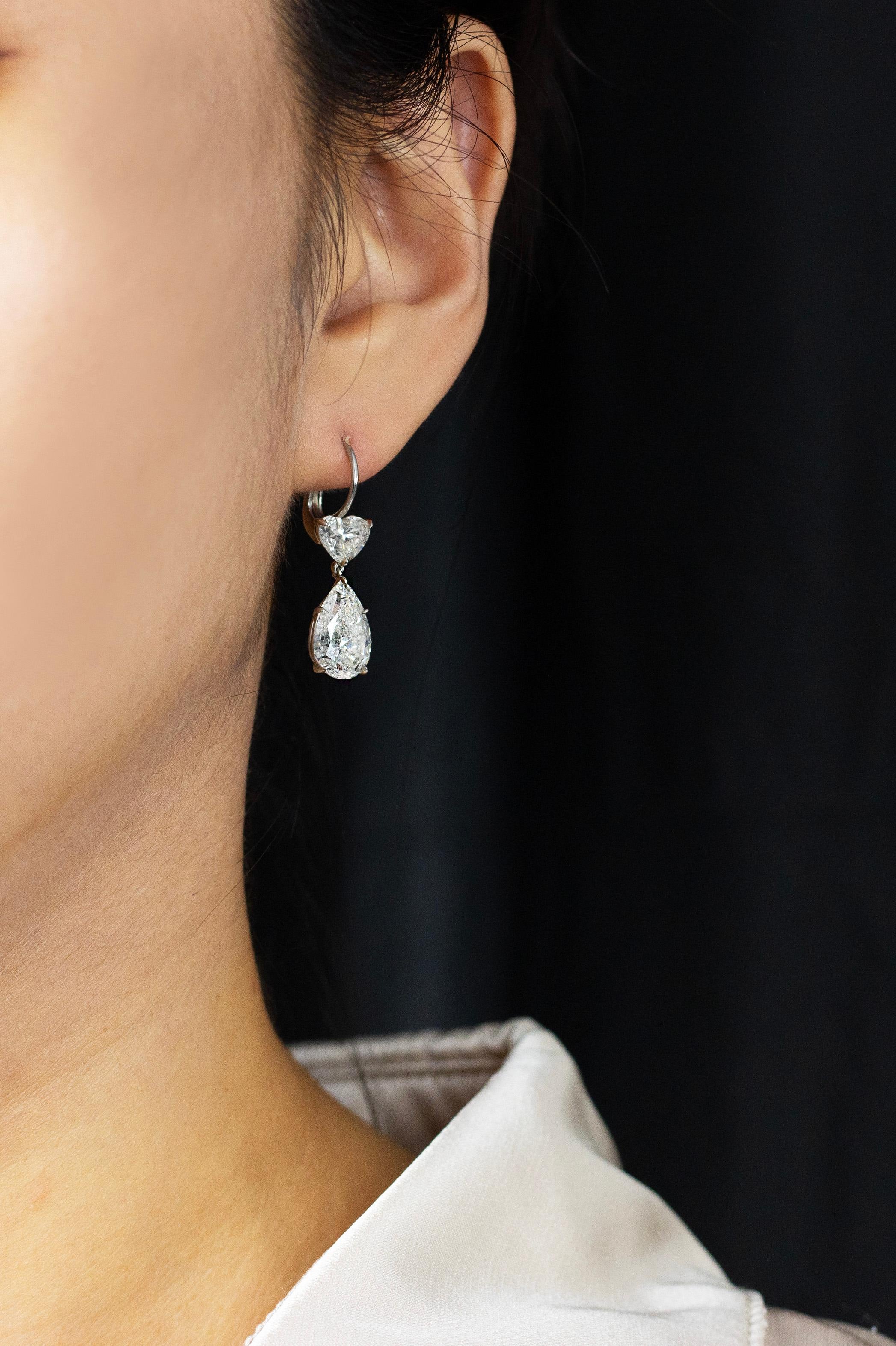 GIA-zertifizierte 8,11 Karat birnenförmige und herzförmige Diamant-Ohrringe im Zustand „Neu“ im Angebot in New York, NY