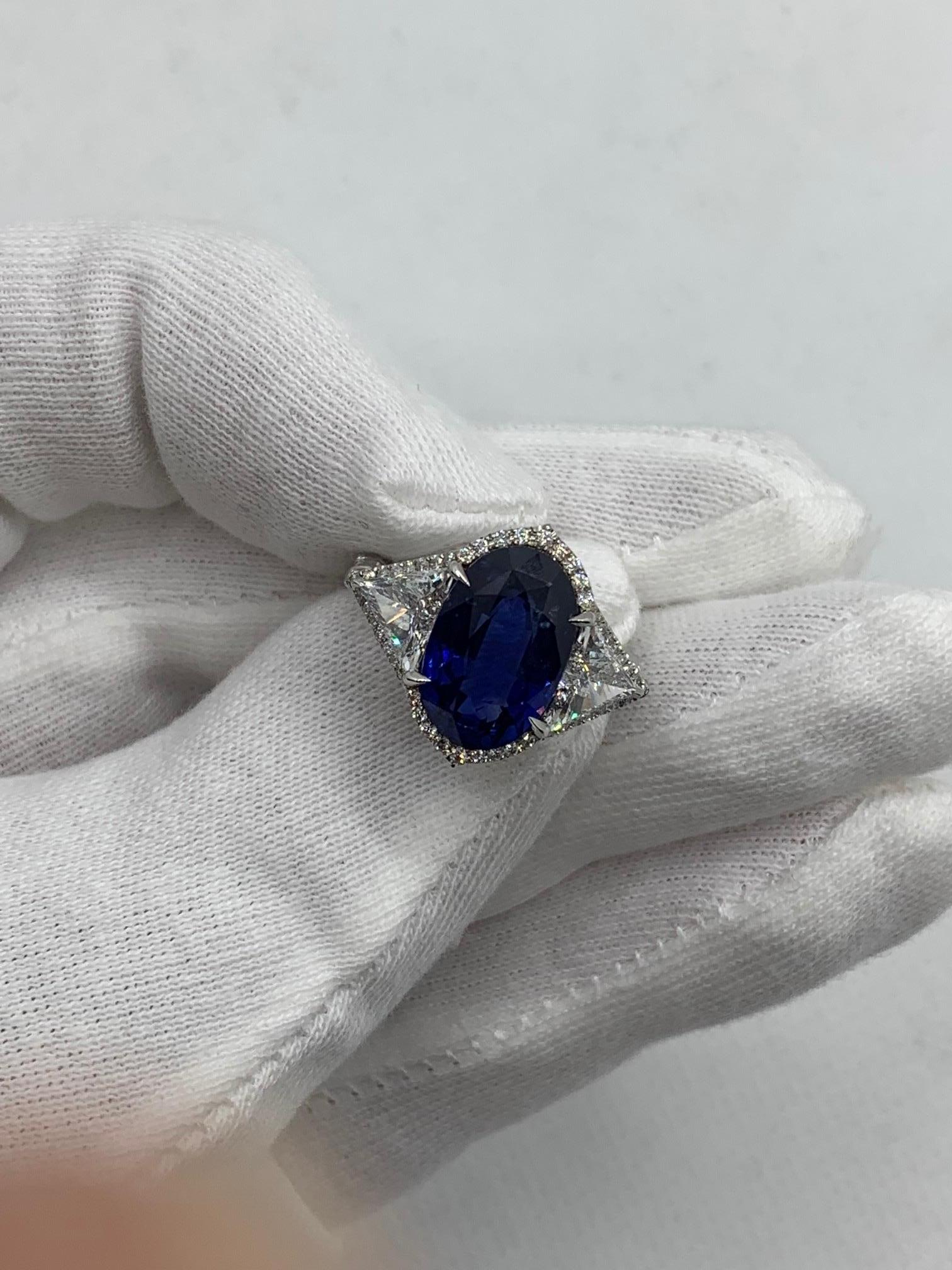 Oval Cut GIA Certified 8.25 Carat Oval Sapphire and Diamond Ring For Sale