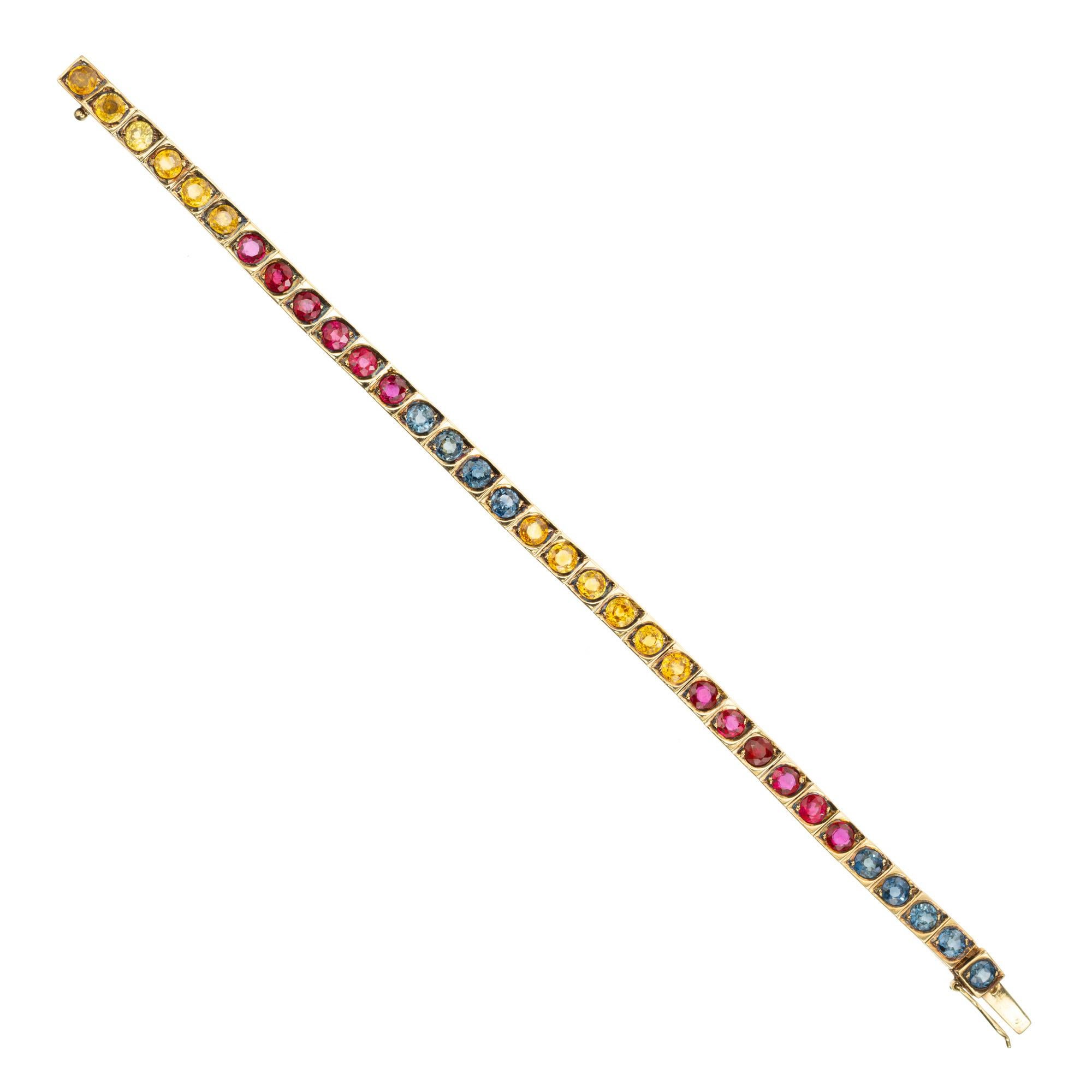 GIA Certified 8.25 Carat Round Ruby Sapphire Hinged Yellow Gold Tennis Bracelet For Sale 2