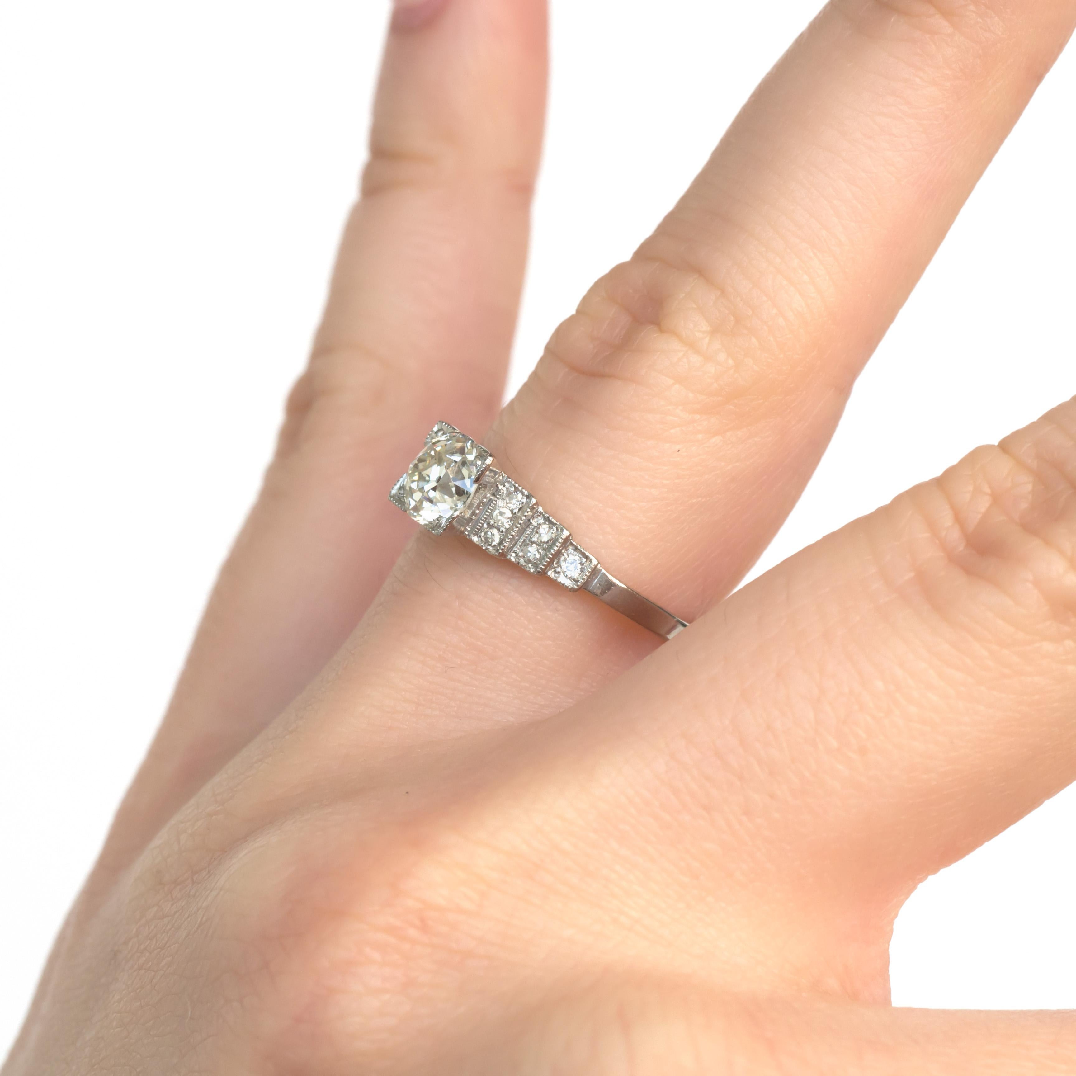 GIA-zertifizierter Platin-Verlobungsring mit 0,83 Karat Diamant im Angebot 3