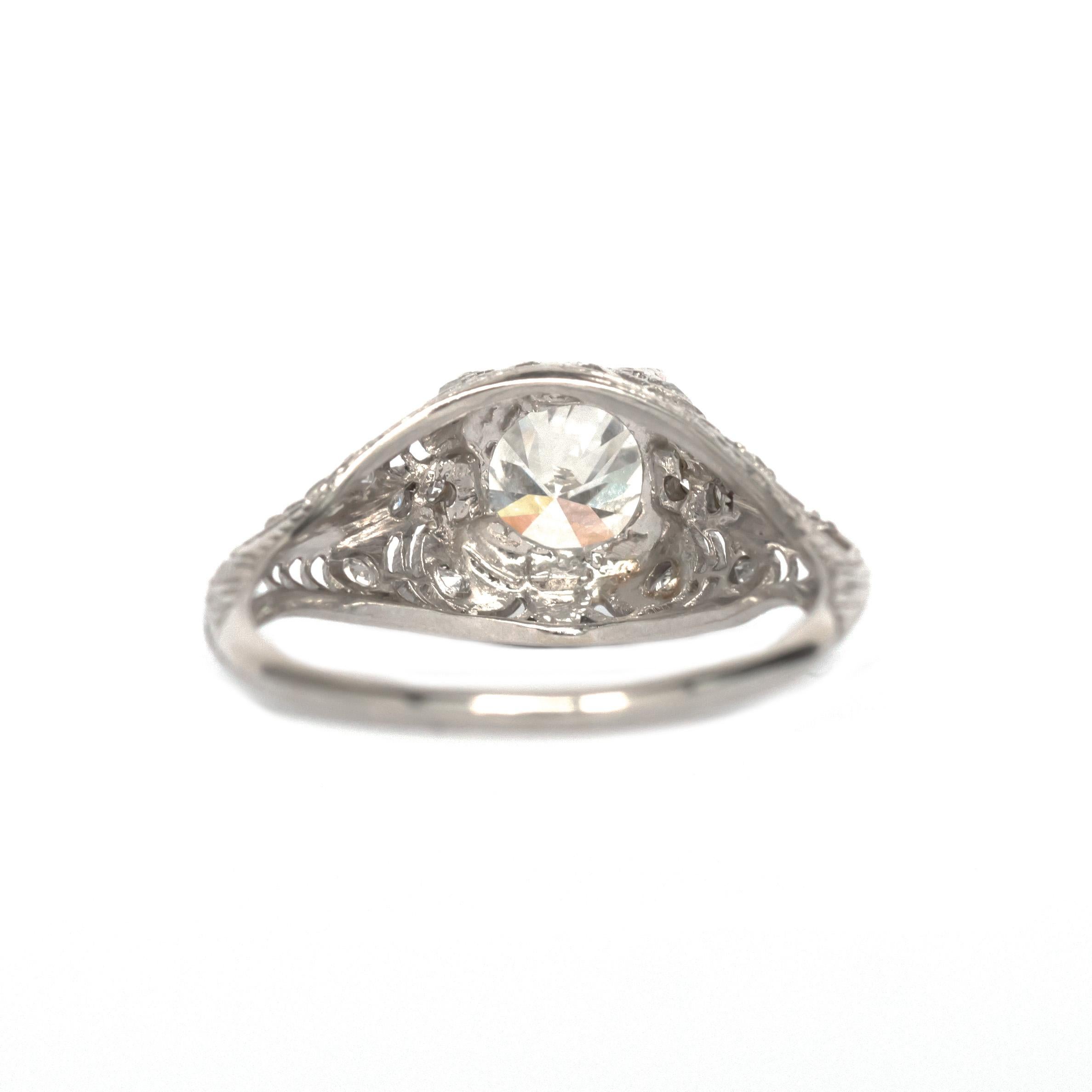 Bague de fiançailles en diamants de 0,85 carat certifiés GIA Bon état - En vente à Hicksville, NY