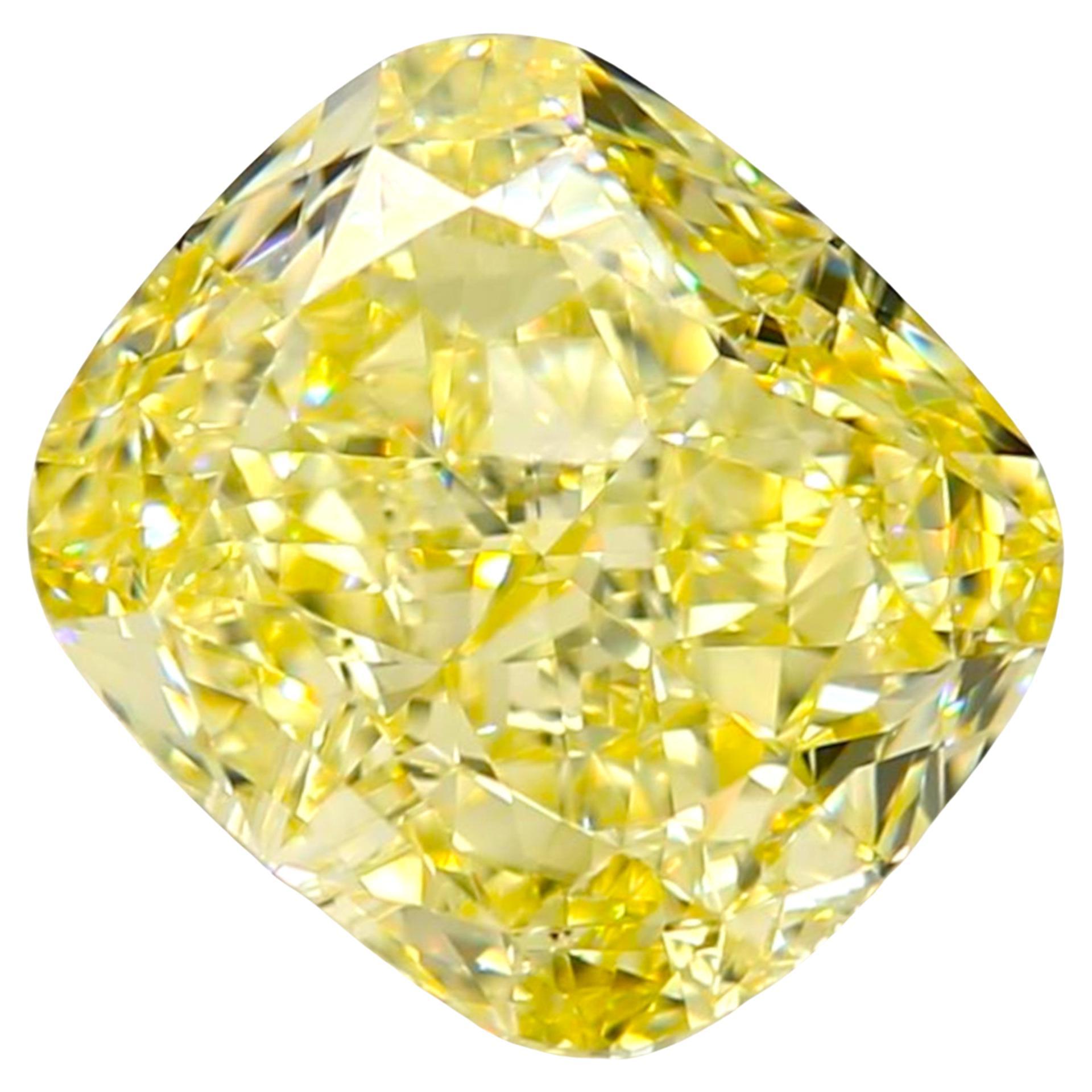 Bague sur mesure, certifiée GIA, de 8,56 carats, jaune fantaisie, diamant coussin VVS1 en vente