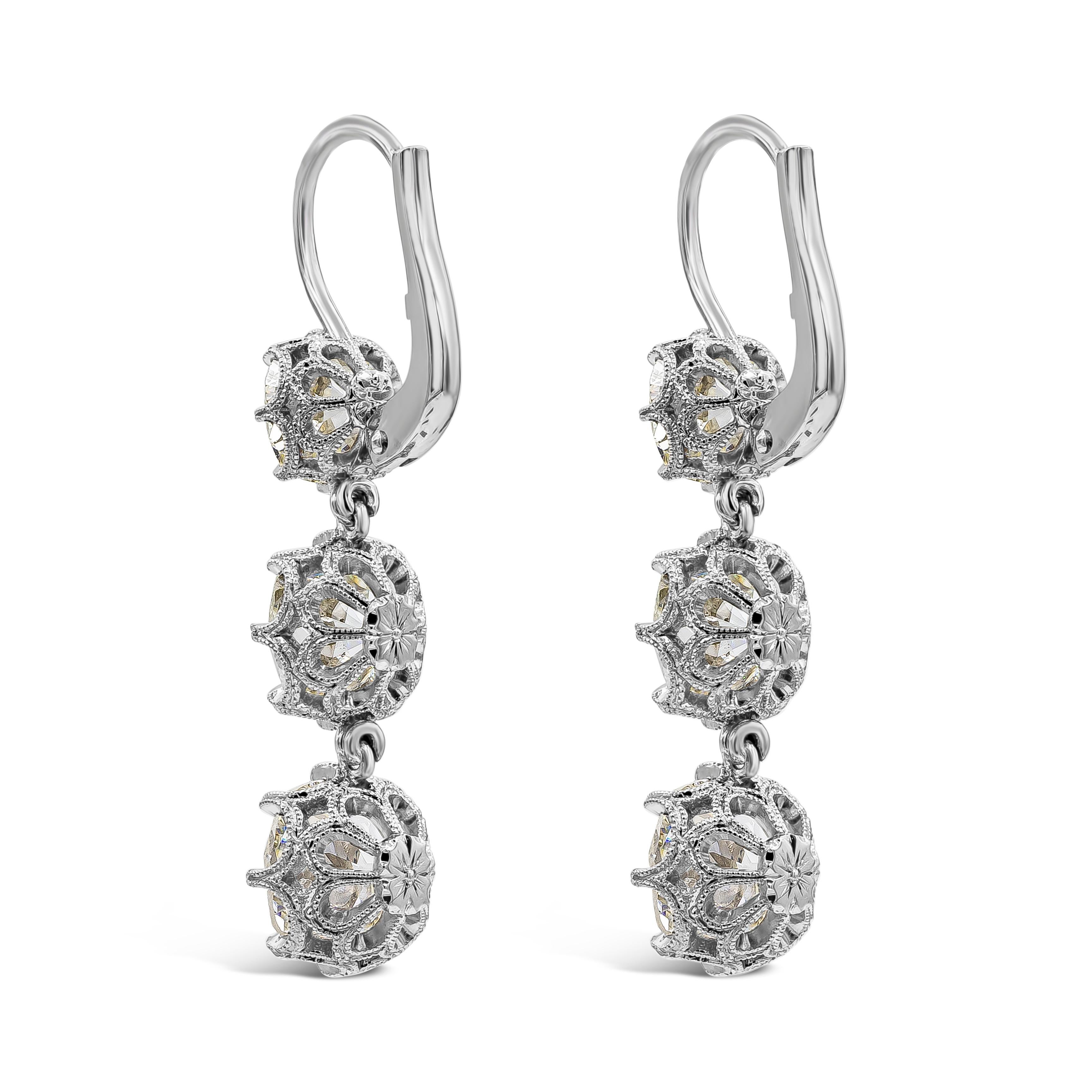 Taille vieille mine Boucles d'oreilles pendantes anciennes en diamants taille vieille mine de 8,64 carats au total, certifiés GIA en vente