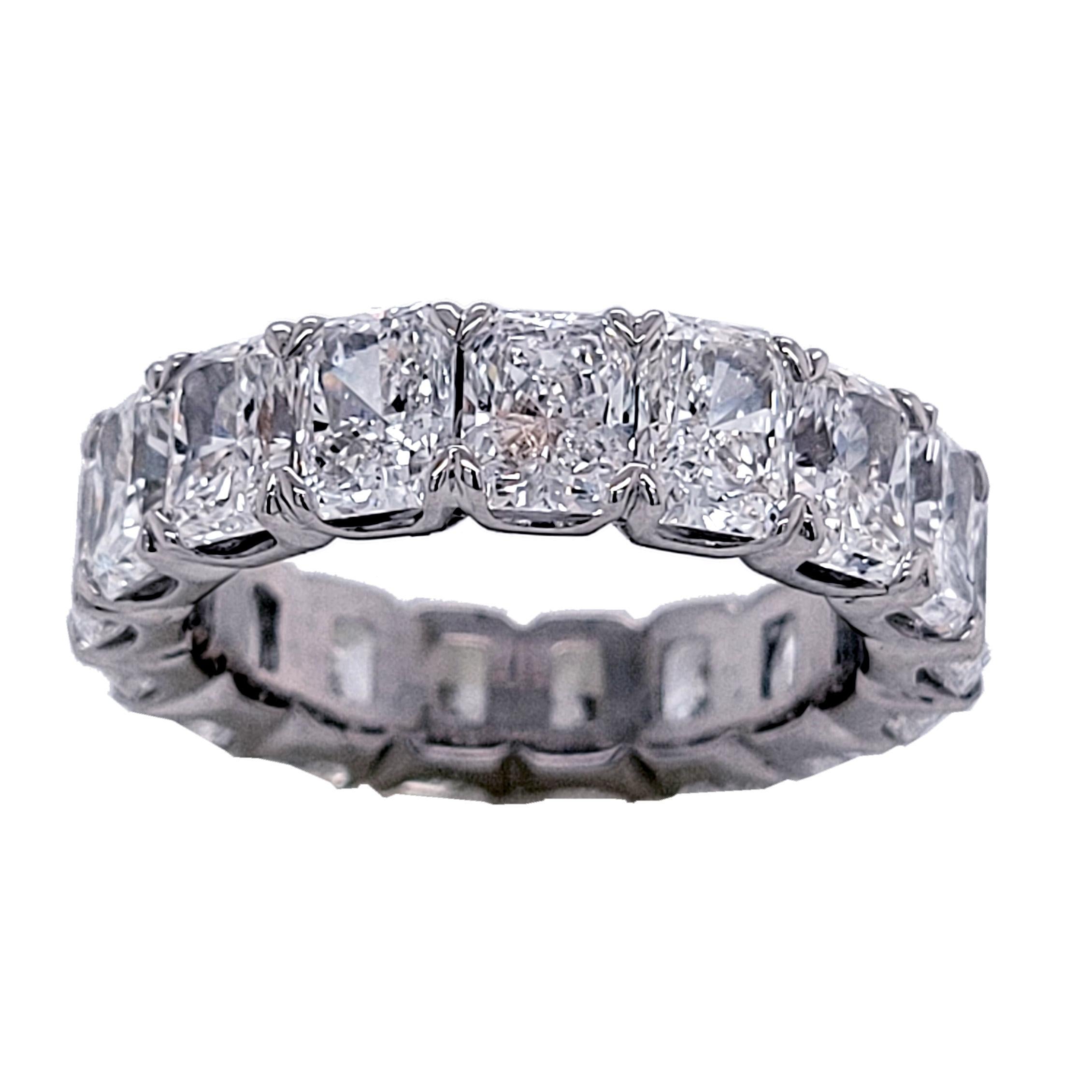 GIA Certified 8.71 Carat '0.50 Cts' Radiant Platinum Diamond Eternity Ring In New Condition For Sale In Los Angeles, CA