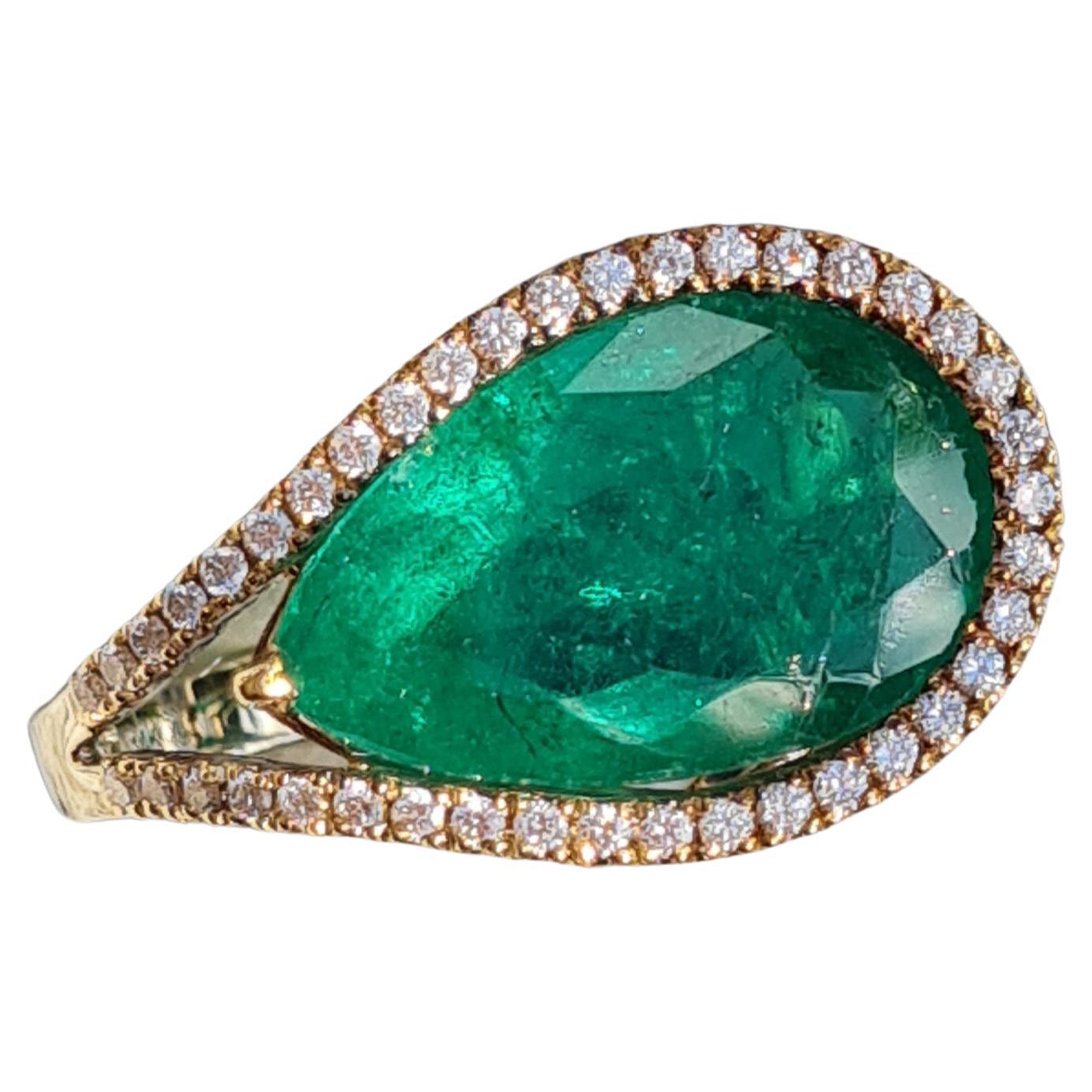 Pear Cut GIA Certified 8.71 CT Colombian Emerald Ring For Sale
