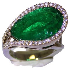 GIA Certified 8.71 CT Colombian Emerald Ring