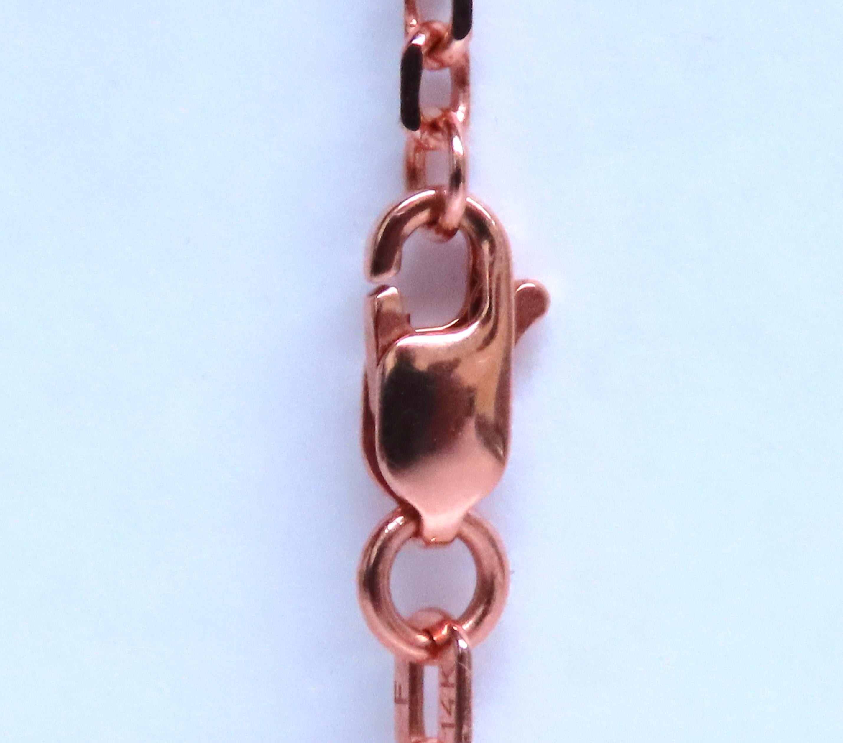 Collana con granato naturale certificato GIA 8,72ct
Rapporto # 1226455379
12.76 x 13.55 x 7.43mm
Rosso porpora.
Rodolite

1,20 carati di diamanti rotondi naturali
Colore G, purezza Vs-2.
Oro giallo 14kt. 
12,3 grammi.
Collana: 18 pollici
Ciondolo da
