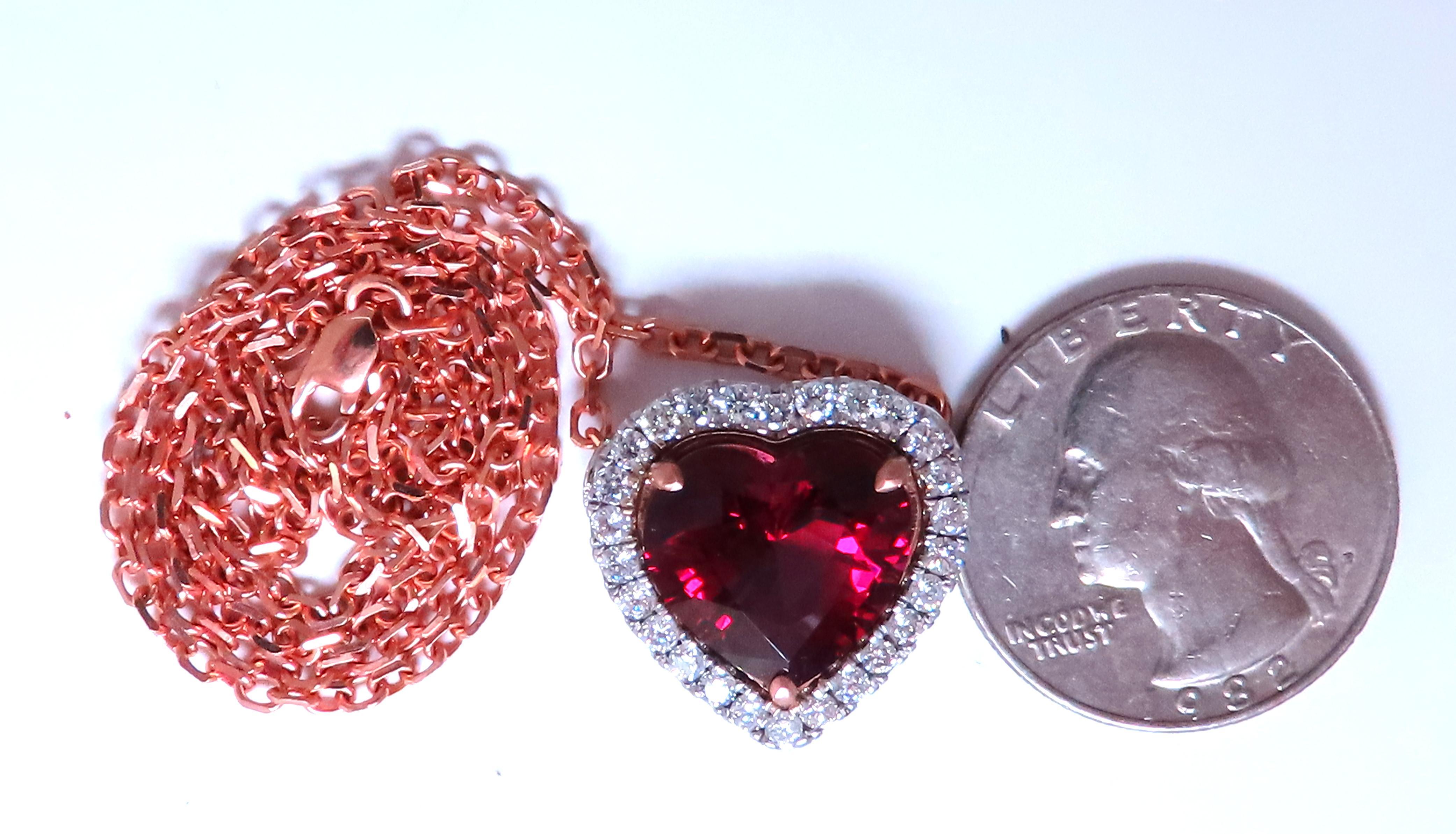 Cuore GIA Certified 8.72ct Collana aureola con granato a cuore Nature 14kt Rhodolite 12400 in vendita