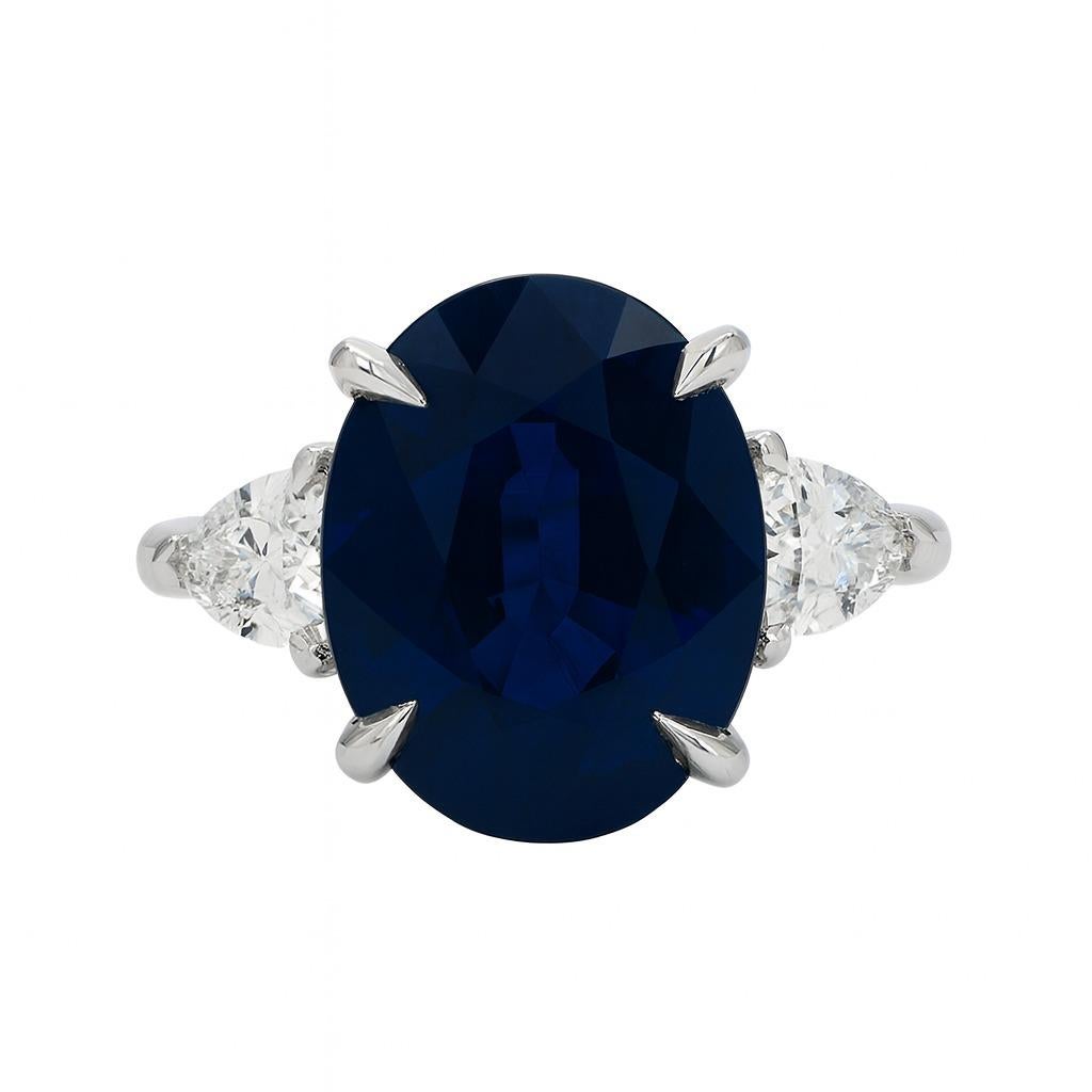 GIA zertifiziert 8,74 Karat ovalen blauen Saphir und Schild Diamant Platin-Ring (Ovalschliff) im Angebot