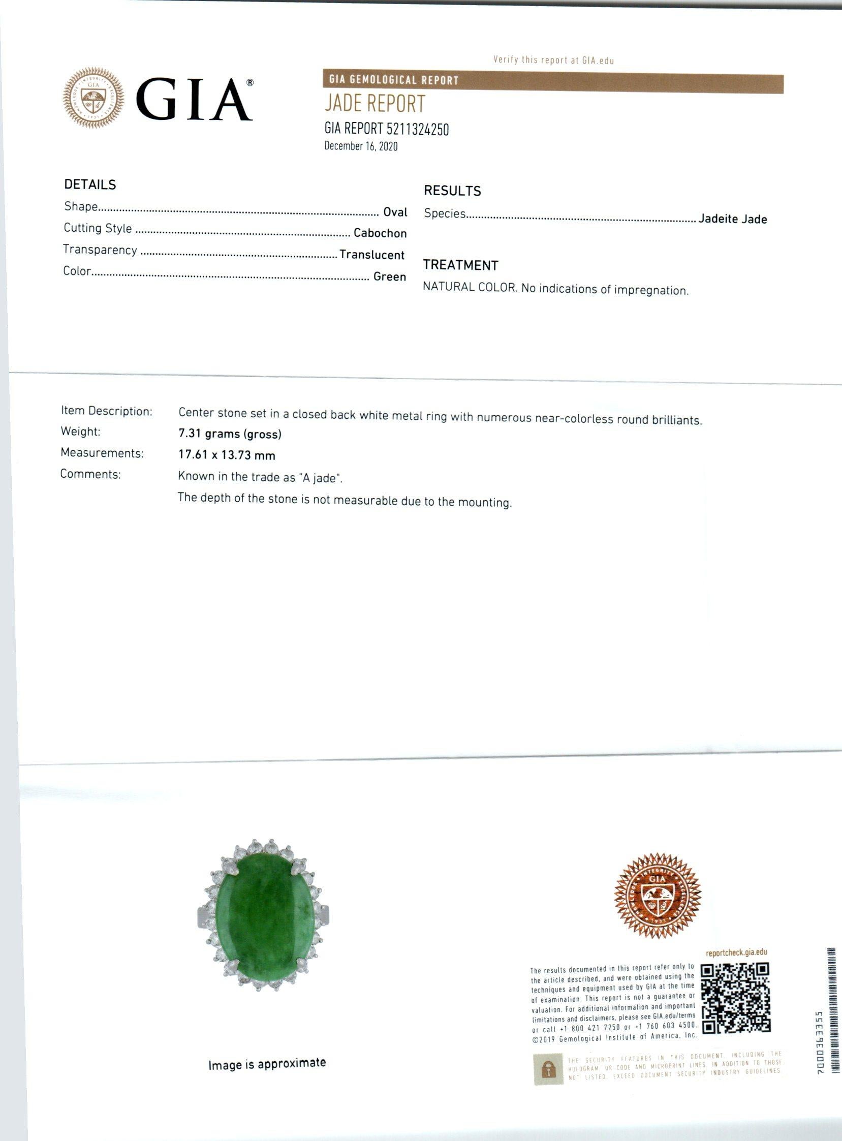 GIA-zertifizierter 8,95 Karat Jadeit Jade Diamant Halo Weißgold Cocktail-Ring (Ovalschliff) im Angebot