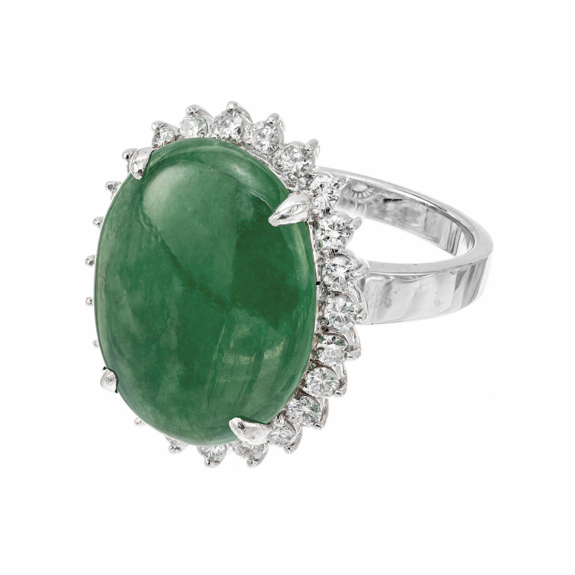 GIA-zertifizierter 8,95 Karat Jadeit Jade Diamant Halo Weißgold Cocktail-Ring im Zustand „Gut“ im Angebot in Stamford, CT