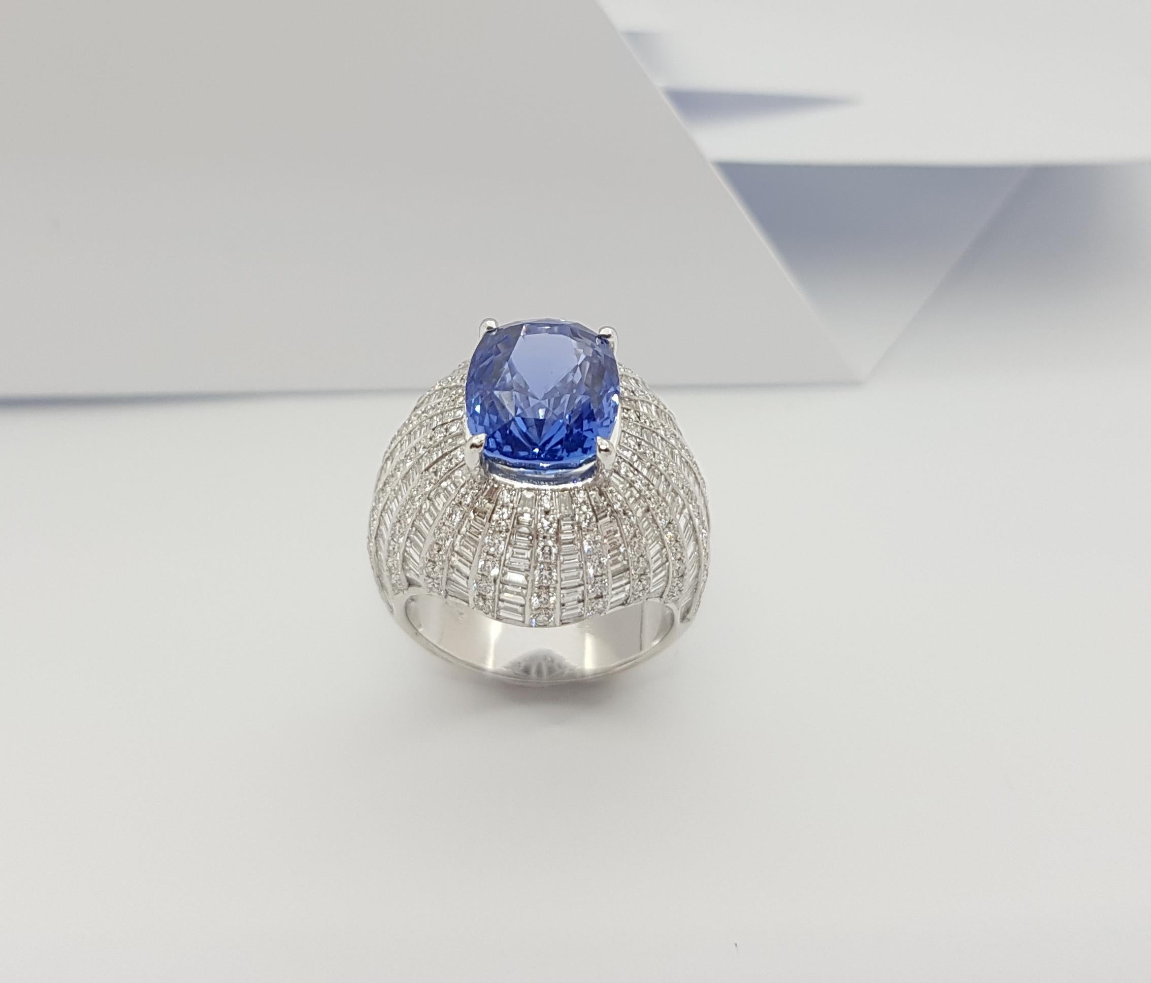 GIA Certified 8cts Ceylon Blue Sapphire with Diamond Ring Set in 18K White Gold For Sale 5