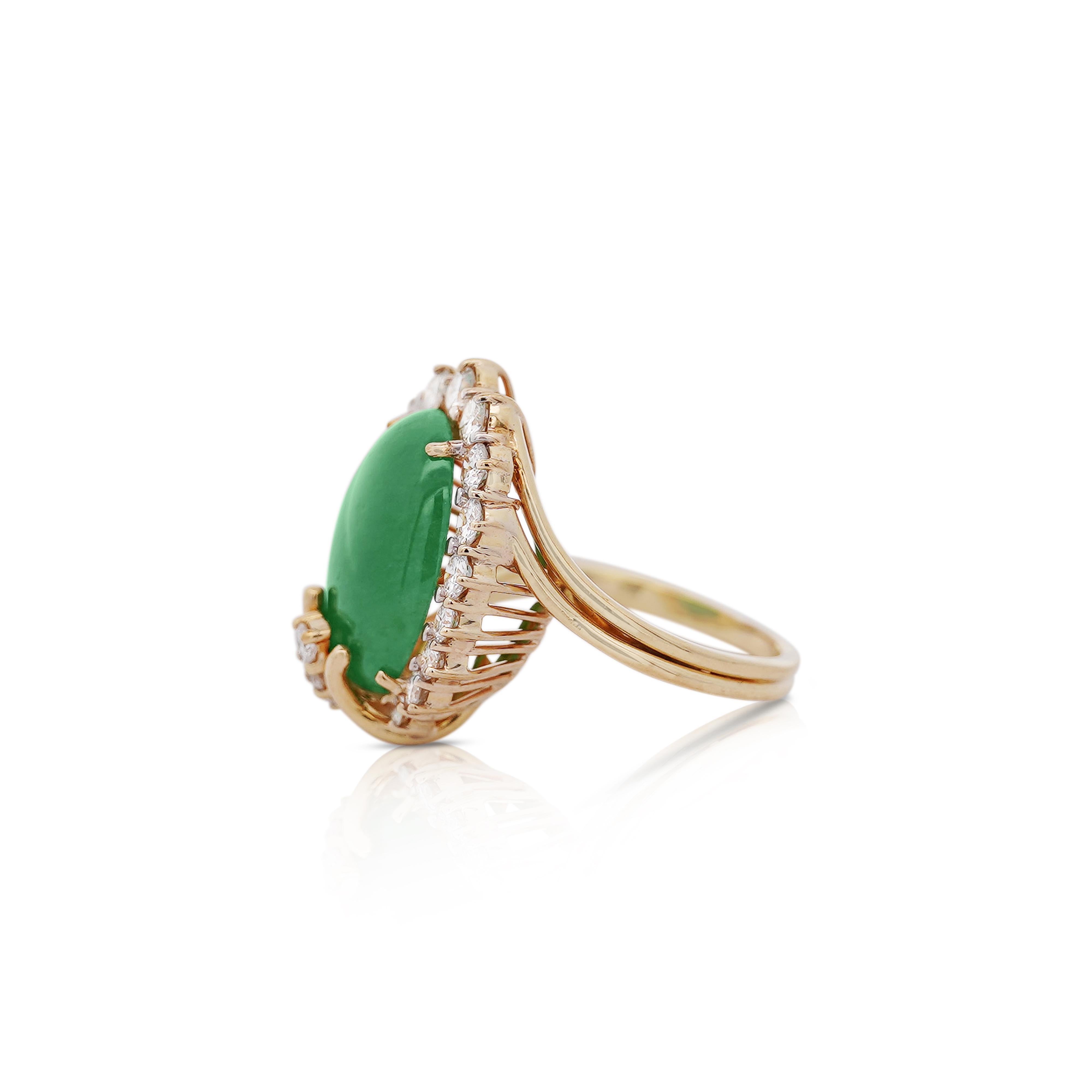 Modern GIA Certified 9 Carat Jadeite Jade Type A and Diamond Halo Ring For Sale