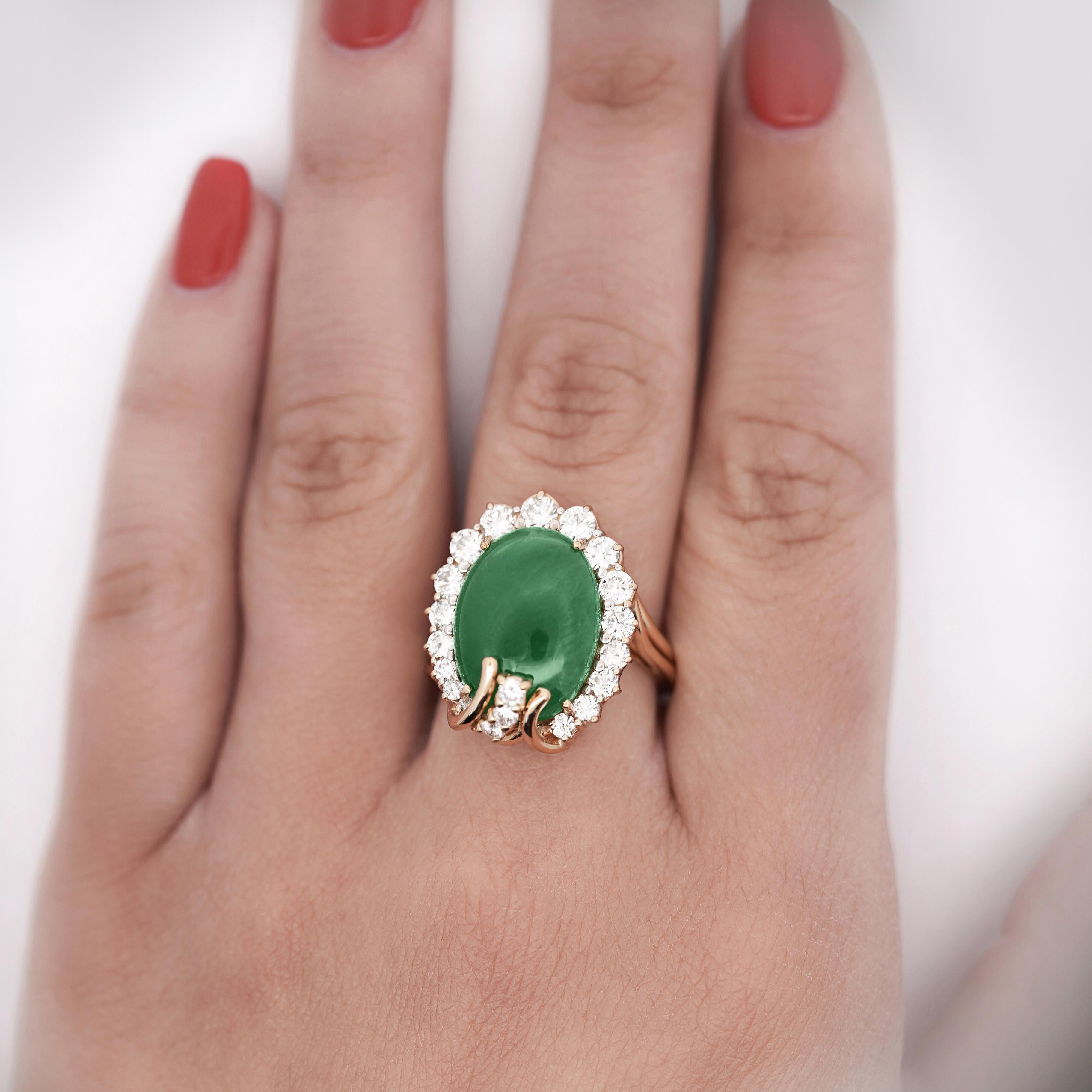 GIA Certified 9 Carat Jadeite Jade Type A and Diamond Halo Ring For Sale 2