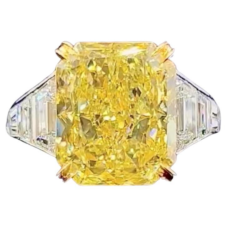 GIA Certified 9.00 Carat Fancy Yellow Diamond  18K Gold Ring For Sale