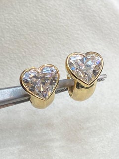 GIA Certified 9.00 Carats Natural Diamonds  18K Gold Heart Earrings