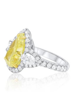 GIA Certified 9.00 Carats Pear Shape Fancy Yellow Diamond 18K Gold Ring