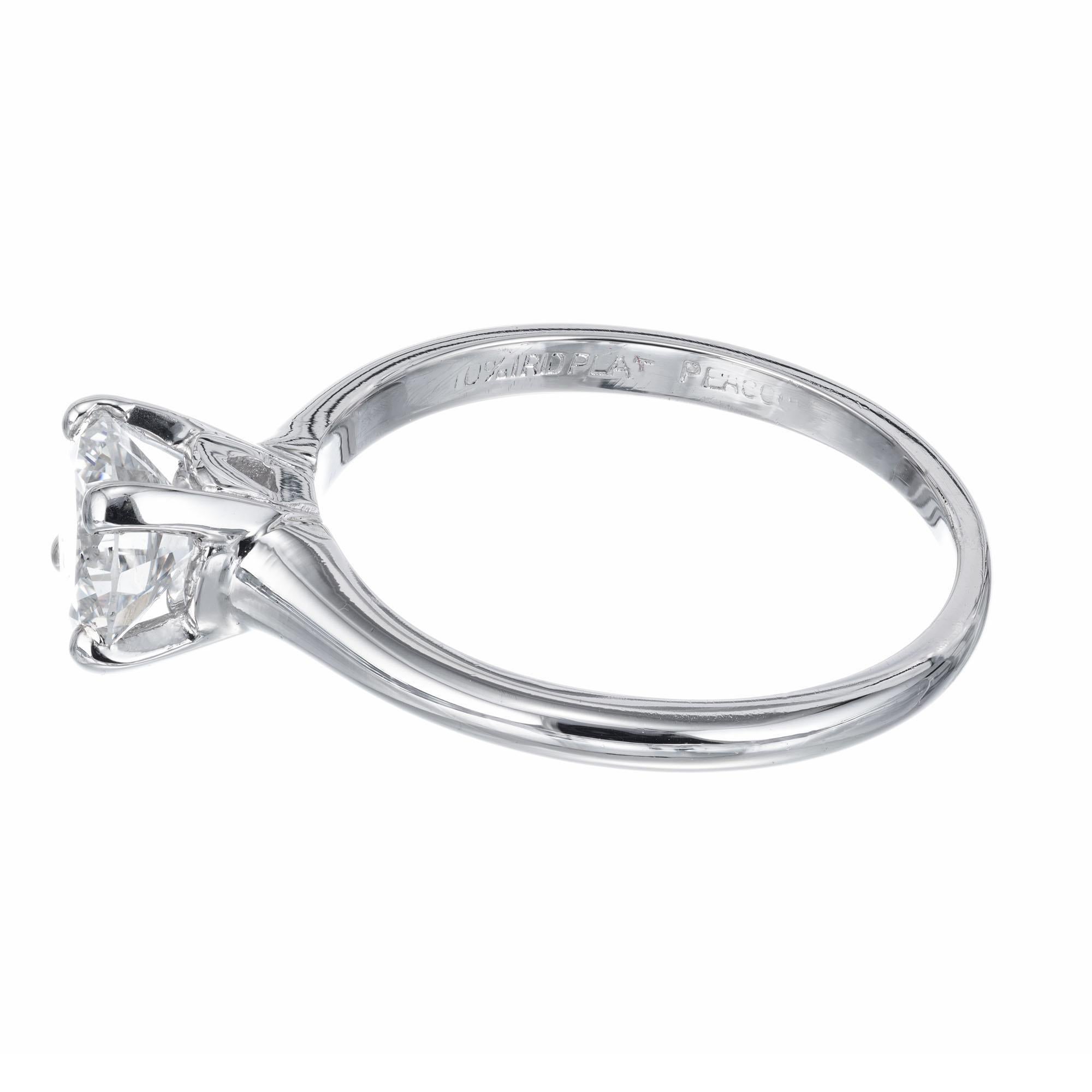 GIA Certified .91 Carat Diamond Solitaire Engagement Ring In Excellent Condition In Stamford, CT