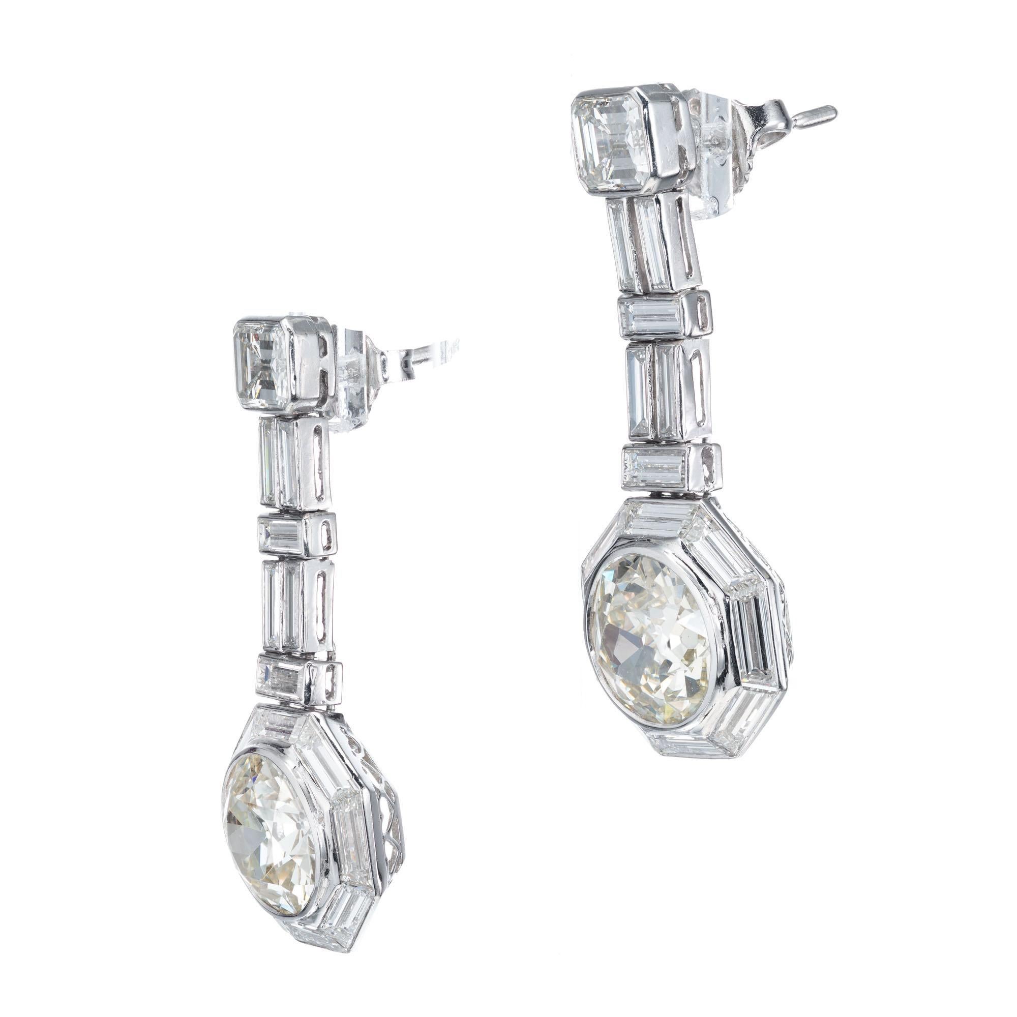 GIA Certified 9.14 Carat Diamond Platinum Art Deco Dangle Earrings For Sale 2
