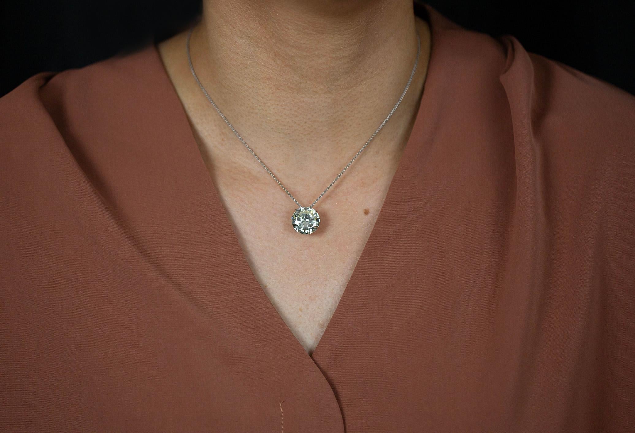 expensive diamond pendant