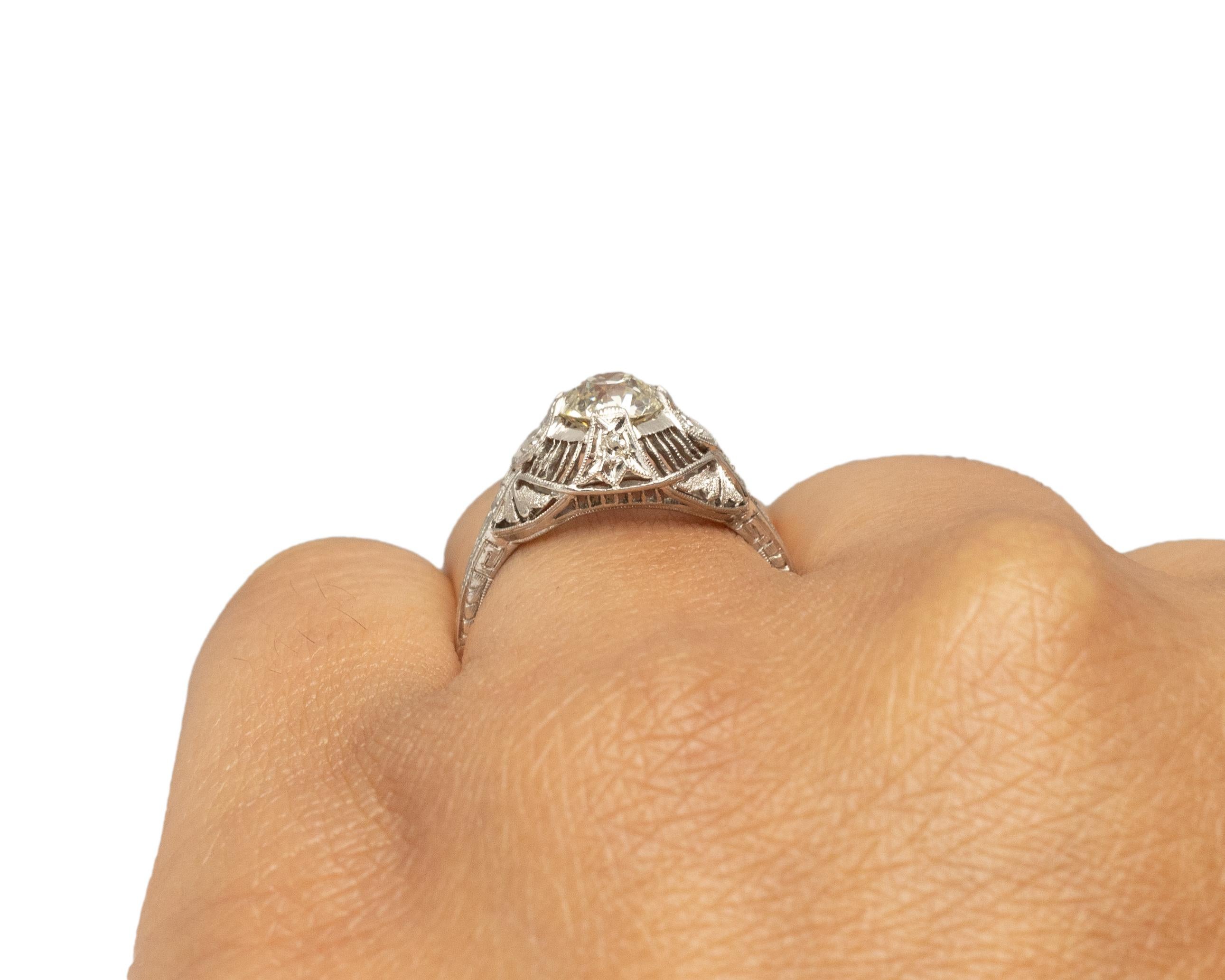 GIA Certified .92 Carat Art Deco Diamond Platinum Engagement Ring For Sale 1