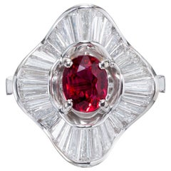 Bague cocktail ballerine en or blanc avec diamants et rubis de 0,92 carat, certifié GIA