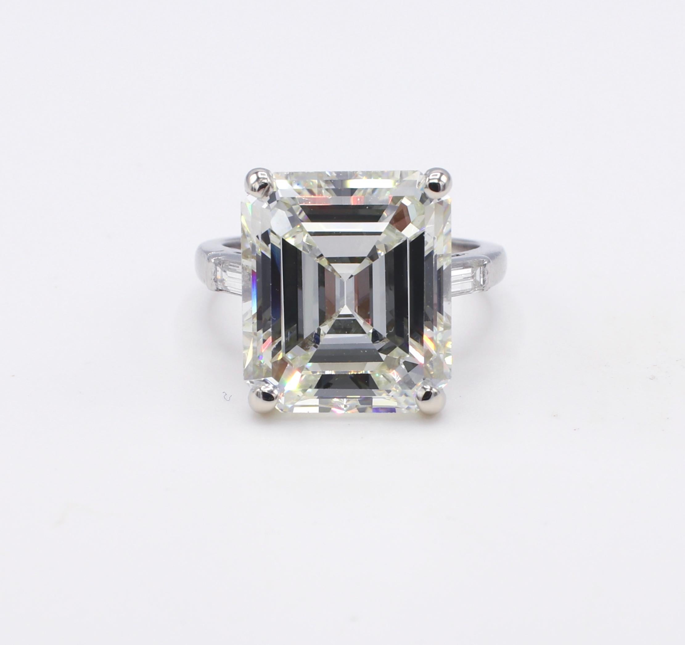 Modern GIA Certified 9.35 Carat Emerald Cut Platinum Diamond Engagement Ring