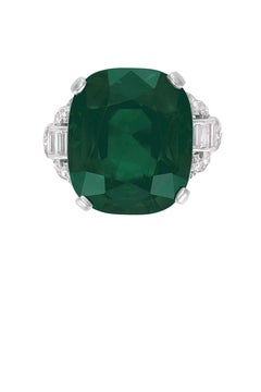 GIA Certified 9.40  Carat Green Emerald Diamond Platinum Ring