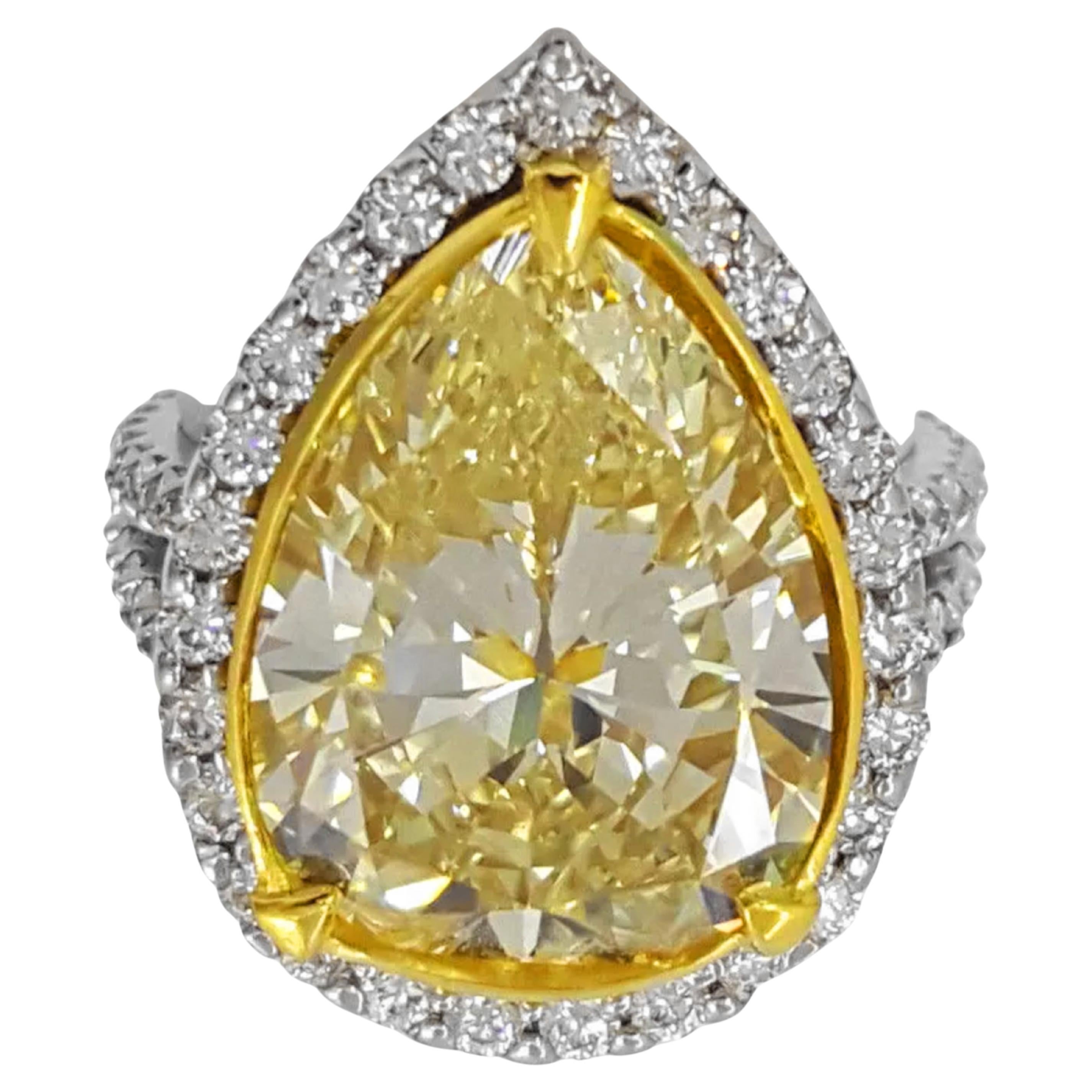 GIA Certified 9.46 ct total weight engagement ring