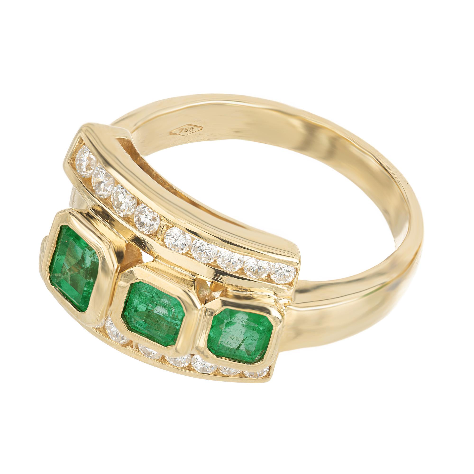Octagon Cut GIA Certified .95 Carat Octagonal Emerald Diamond Yellow Gold Ring For Sale