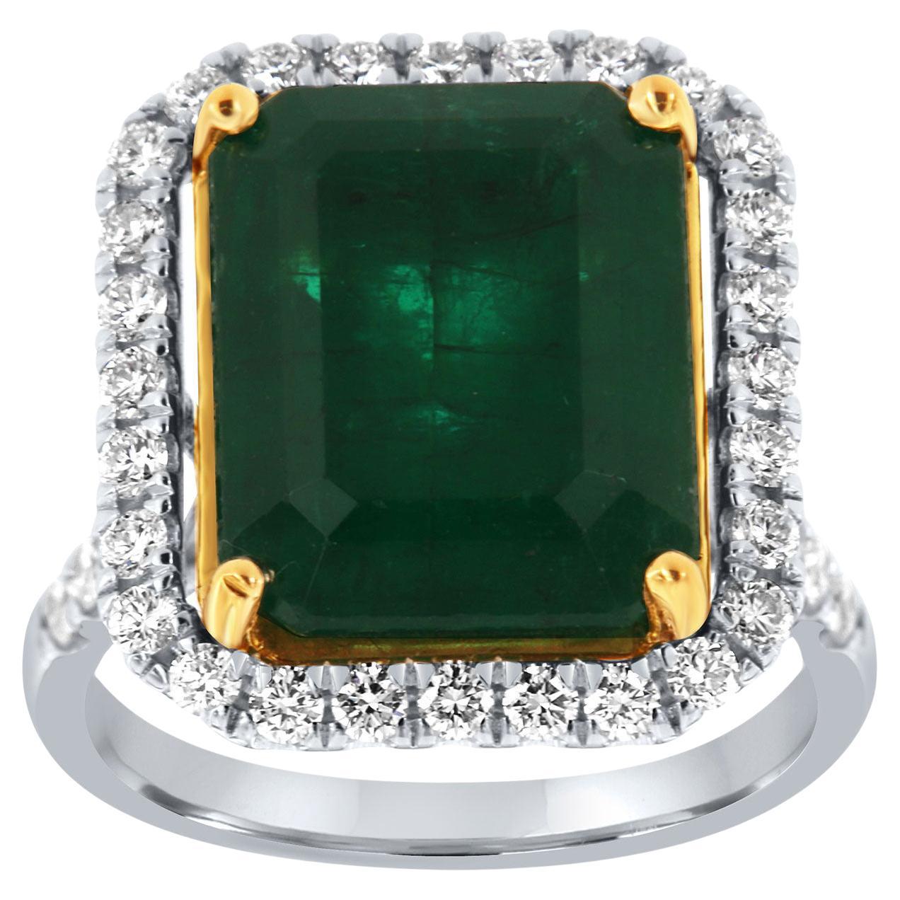 GIA Certified 9.57 Carat Green Emerald Halo 14k Two Tone Gold Diamond Ring For Sale