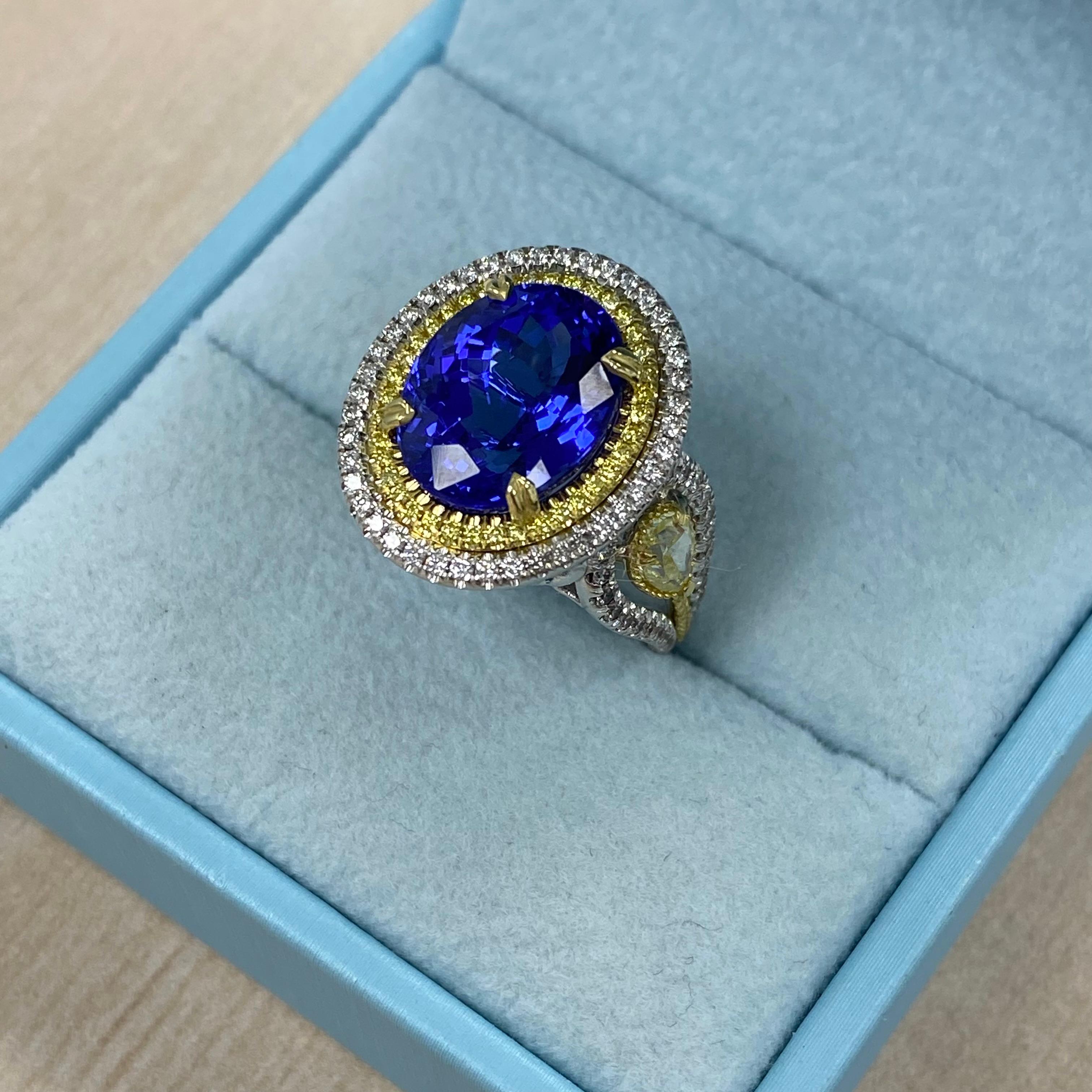 GIA Certified 9.59 Ctw Oval Tanzanite Diamond Ring Halo 14K White Gold For Sale 4