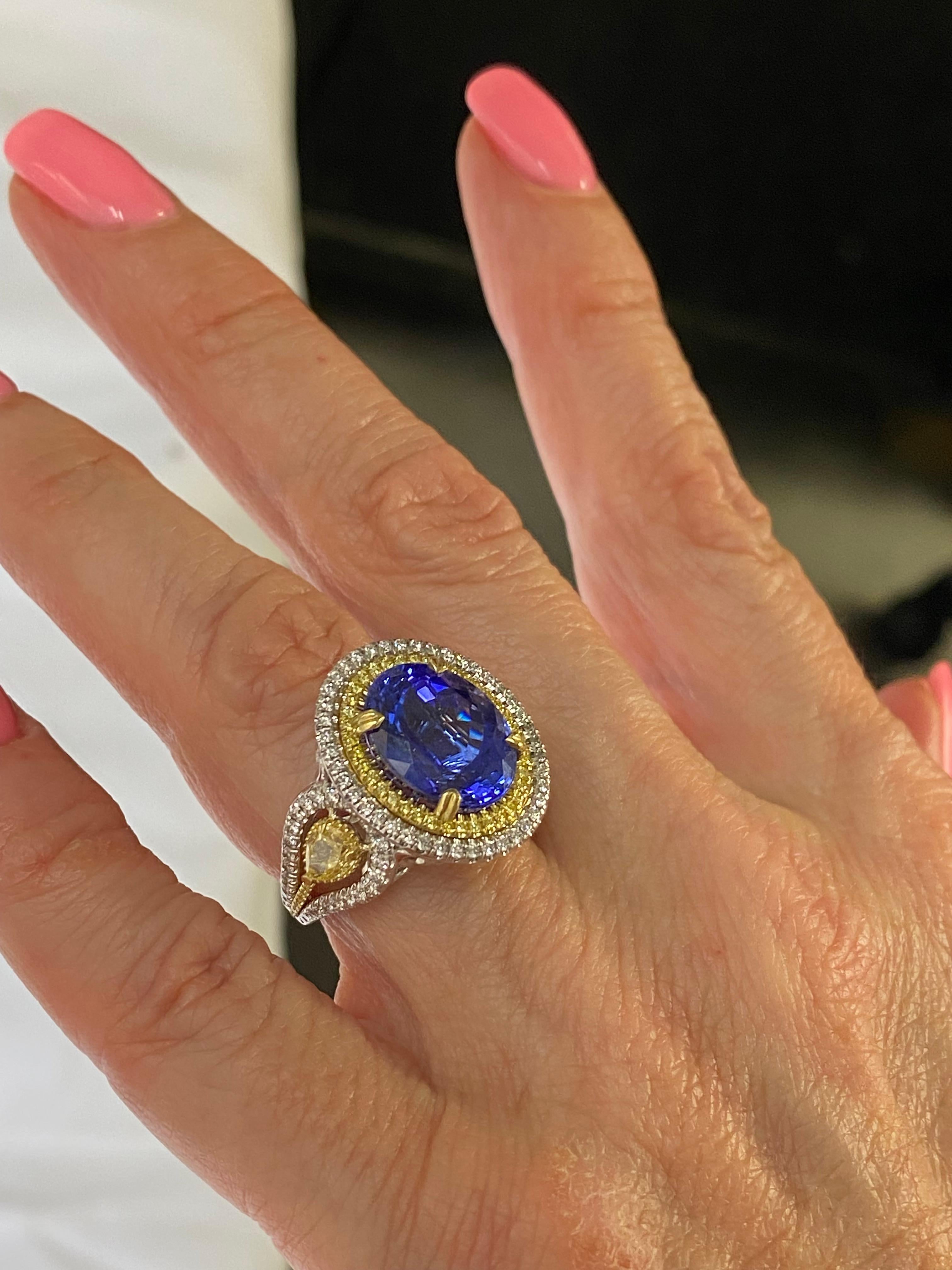 Oval Cut GIA Certified 9.59 Ctw Oval Tanzanite Diamond Ring Halo 14K White Gold For Sale
