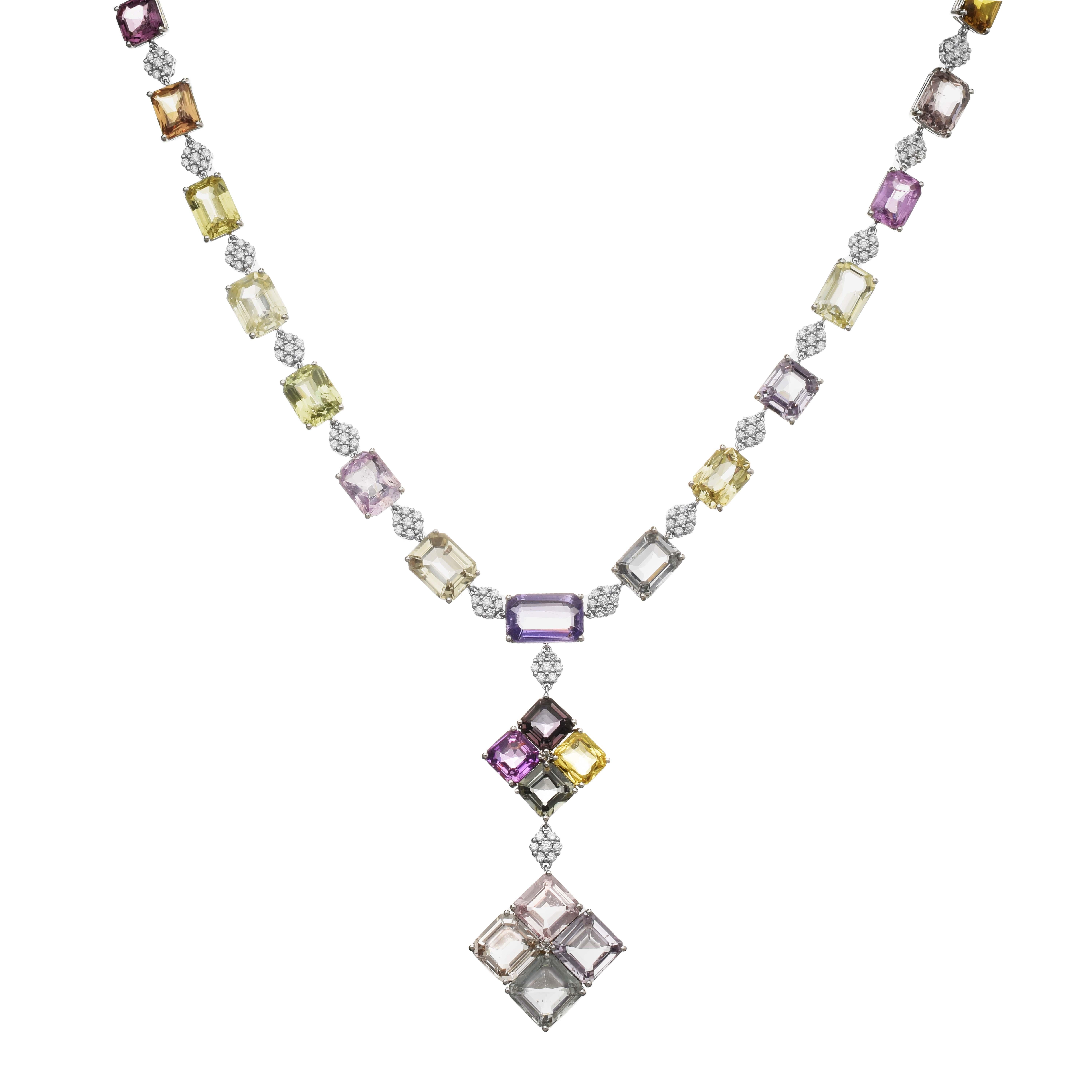 Weißgold-Halskette, GIA-zertifiziert 95,98 Karat Fancy Saphir und weißer Diamant im Zustand „Neu“ im Angebot in New York, NY