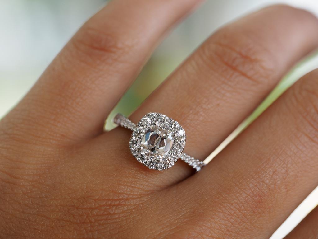 Women's GIA Certified A. Jaffe 0.85 Carat Cushion Diamond Engagement Ring