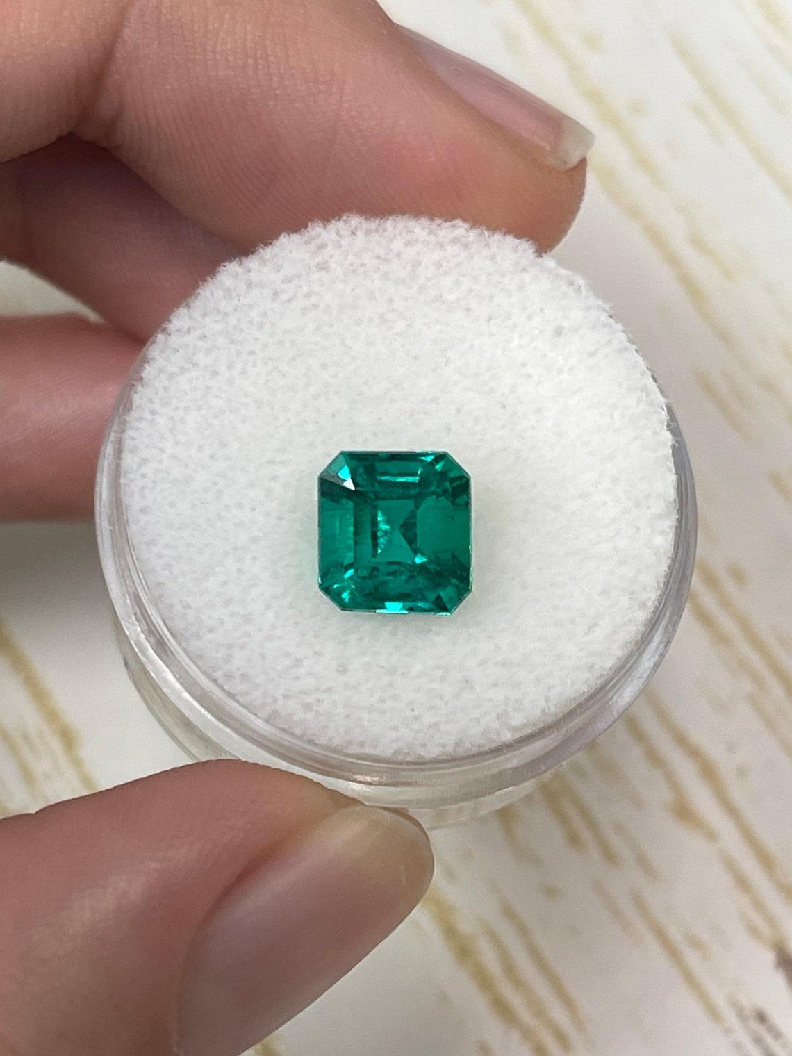 Modern GIA Certified AAA+ 1.92 Carat Muzo Green Asscher Cut Colombian Emerald Gem