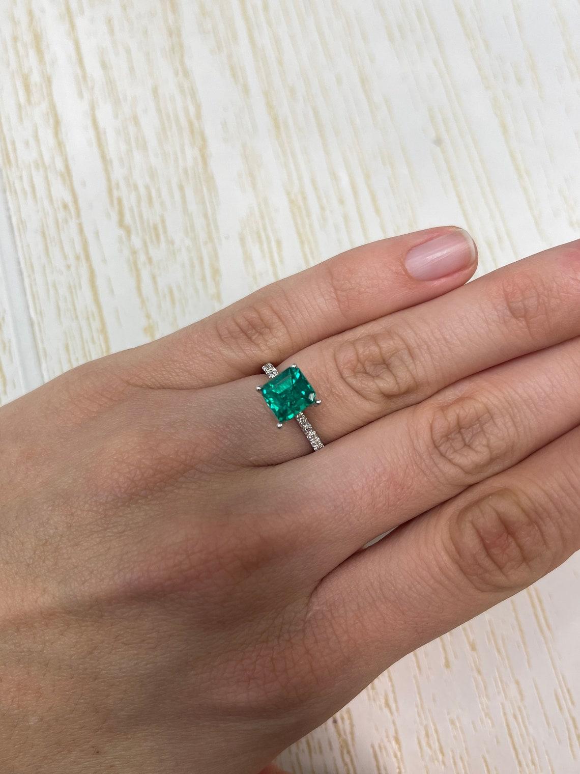 GIA Certified AAA+ 1.92 Carat Muzo Green Asscher Cut Colombian Emerald Gem 4