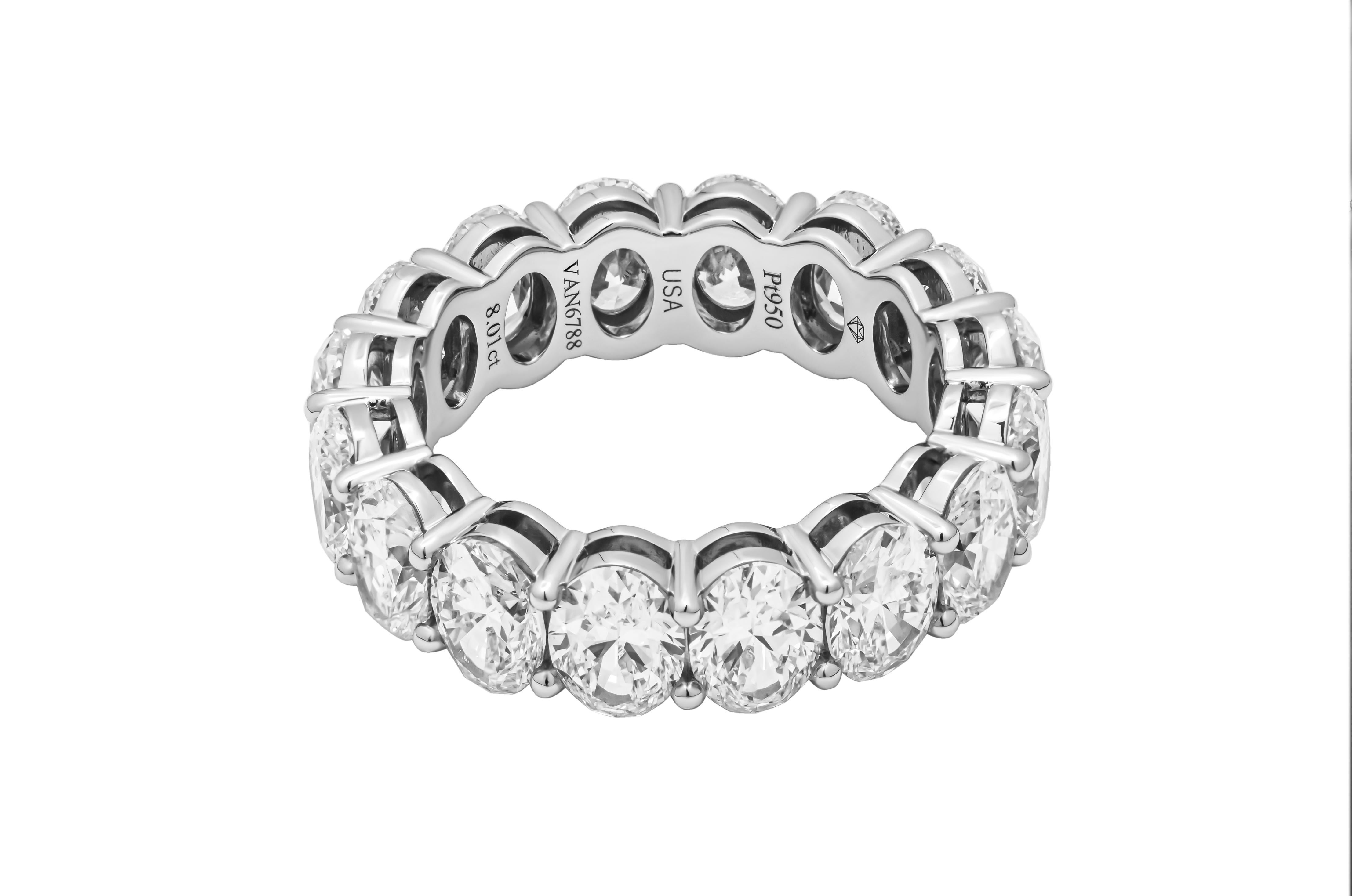 Modern GIA Certified Anniversary Band with Oval Diamonds 0.50ct each For Sale