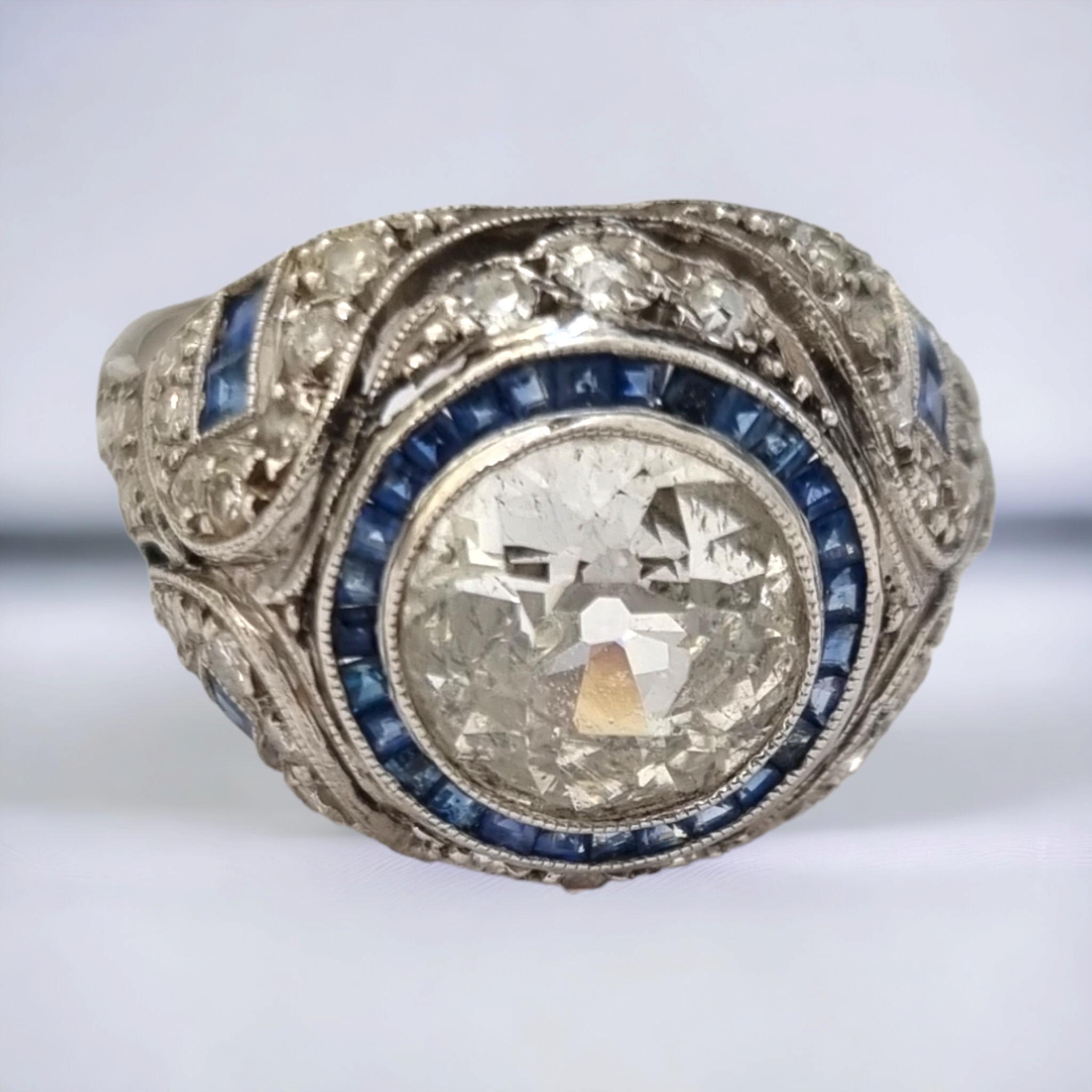 Art Deco GIA certified Antique Art- Deco 2.10 carat Diamond, Sapphire Platinum Ring For Sale