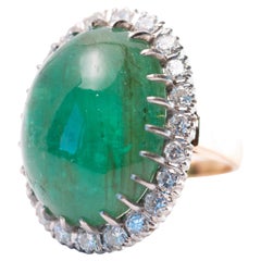 Bague d'émeraude cabochon et de diamant certifiée GIA d'environ 44 carats