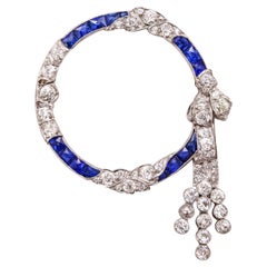 GIA Certified Art Deco 1920 Platinum Wreath Brooch 6.94 Cts Diamond & Sapphires