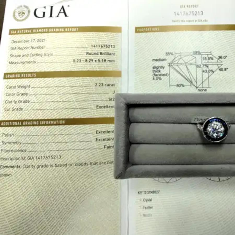 GIA Certified Art Deco 2.20 Carat Round Brilliant and Blue Sapphire Ring For Sale 2