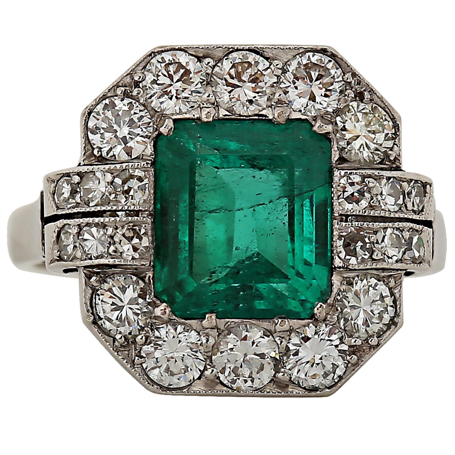 GIA Certified Art Deco Colombian Emerald and Diamond Ring For Sale