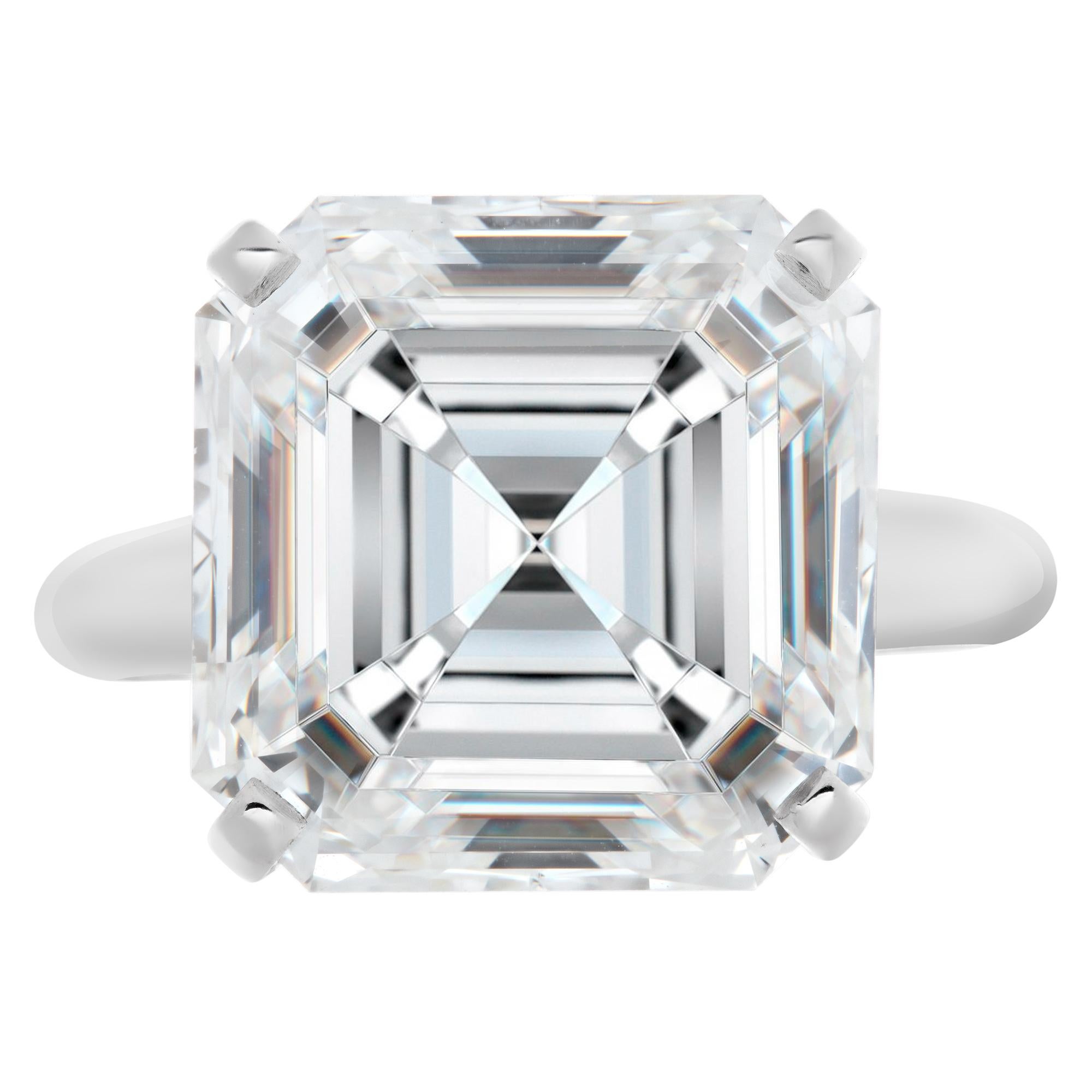 GIA certified asscher cut diamond 9.03 carat (G Color, Vs 1 Clarity) solitaire ring set in 4 prongs platinum setting. Size 3

This GIA certified ring is currently size 3 and some items can be sized up or down, please ask! It weighs 0 gramms and is
