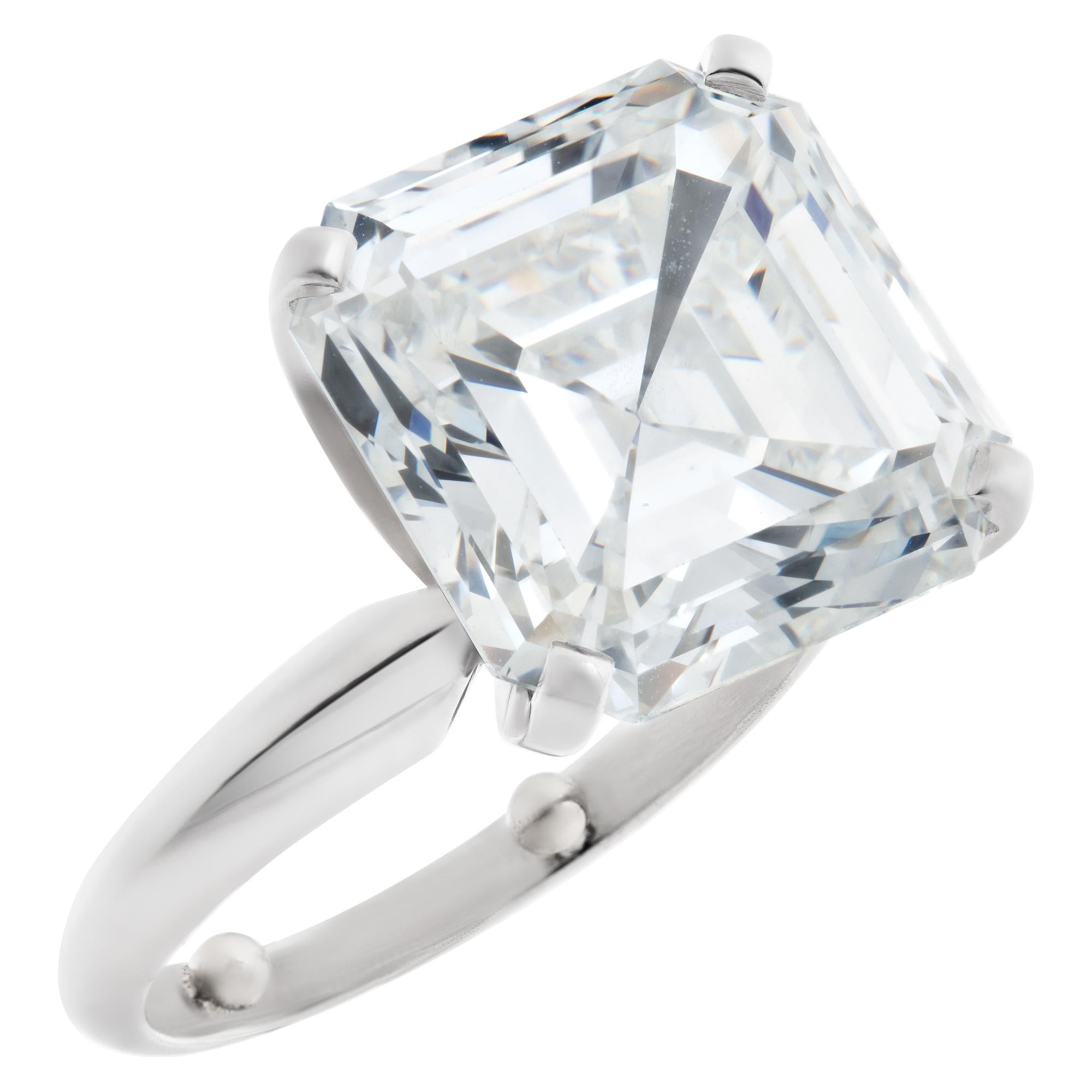 GIA Certified Asscher Cut Diamond 9.03 Carat 'G Color, VS 1 Clarity' Solitaire  In Excellent Condition For Sale In Surfside, FL