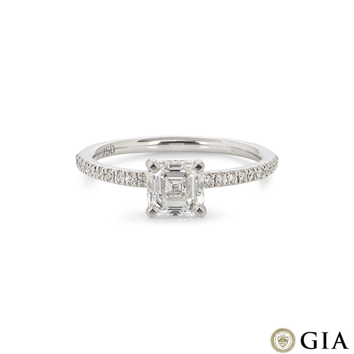 Taille Asscher Bague de fiançailles en diamant taille Asscher certifié GIA de 1,04 carat E/VVS2 en vente
