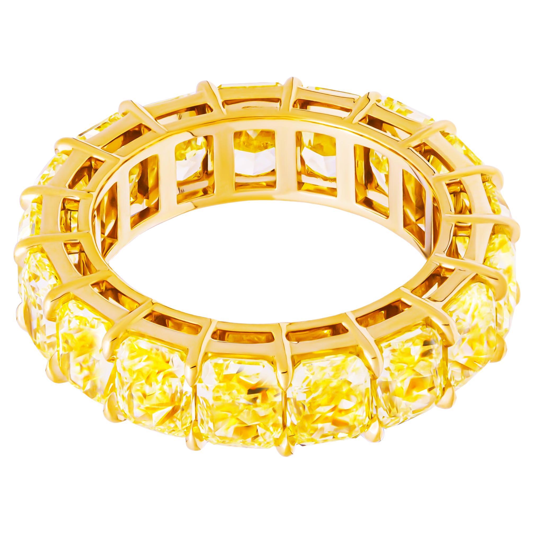 GIA Certified Band with Fancy Intense Yellow Radiant Cut Diamonds For Sale