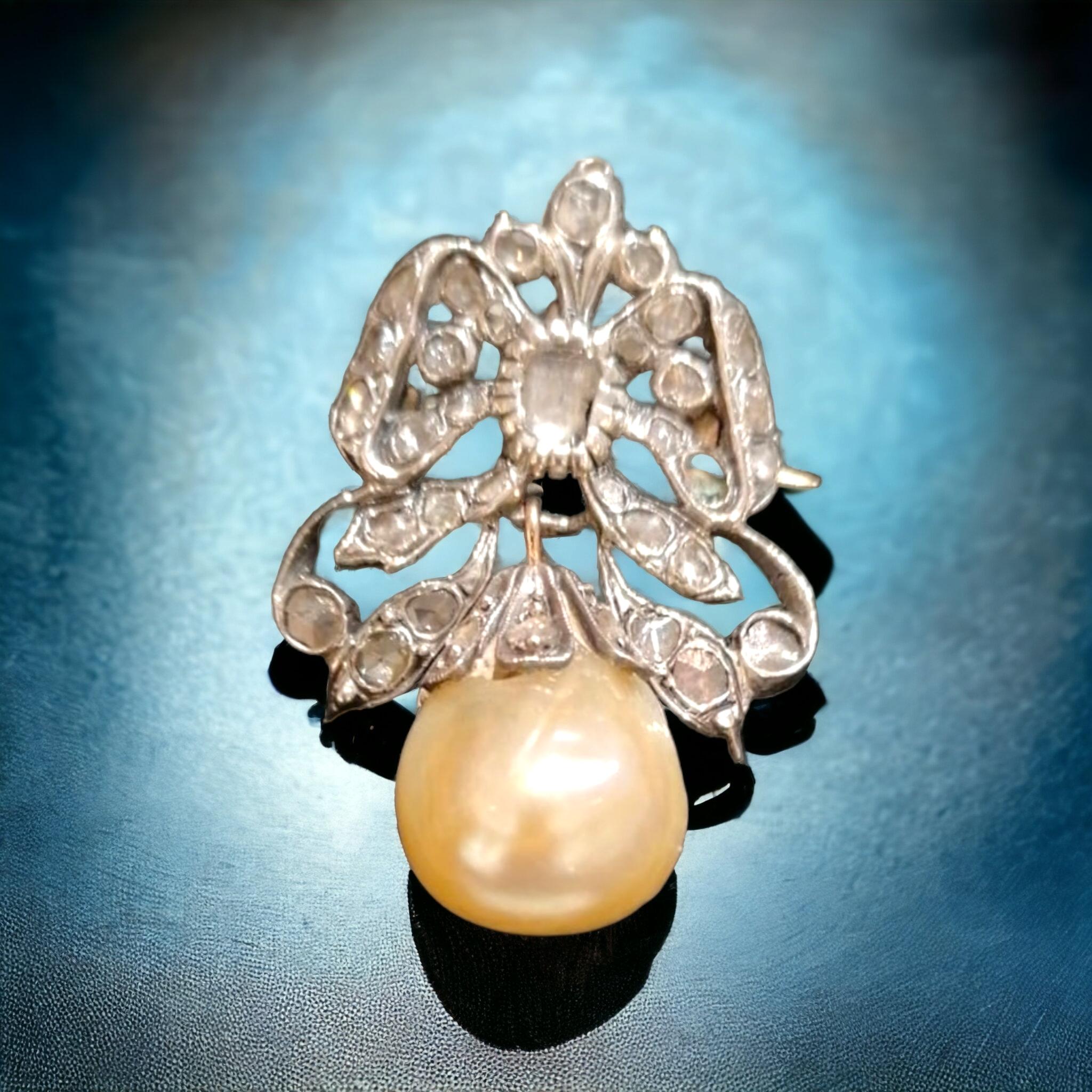 GIA Certified Basra Natural Saltwater Pearl & Diamond Pendant/Brooch For Sale 1